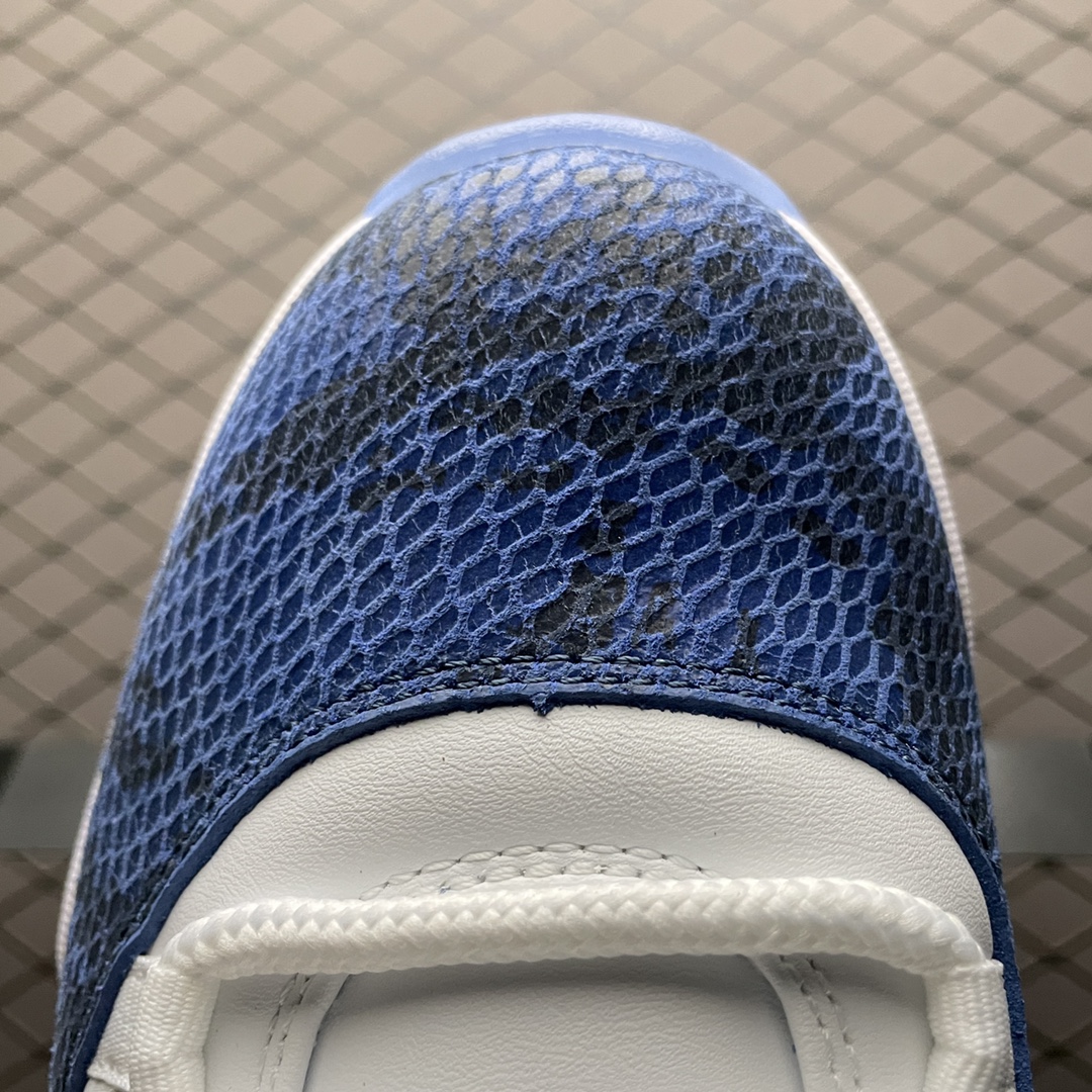 JRD 11 Retro Low Snake Navy CD6846-102