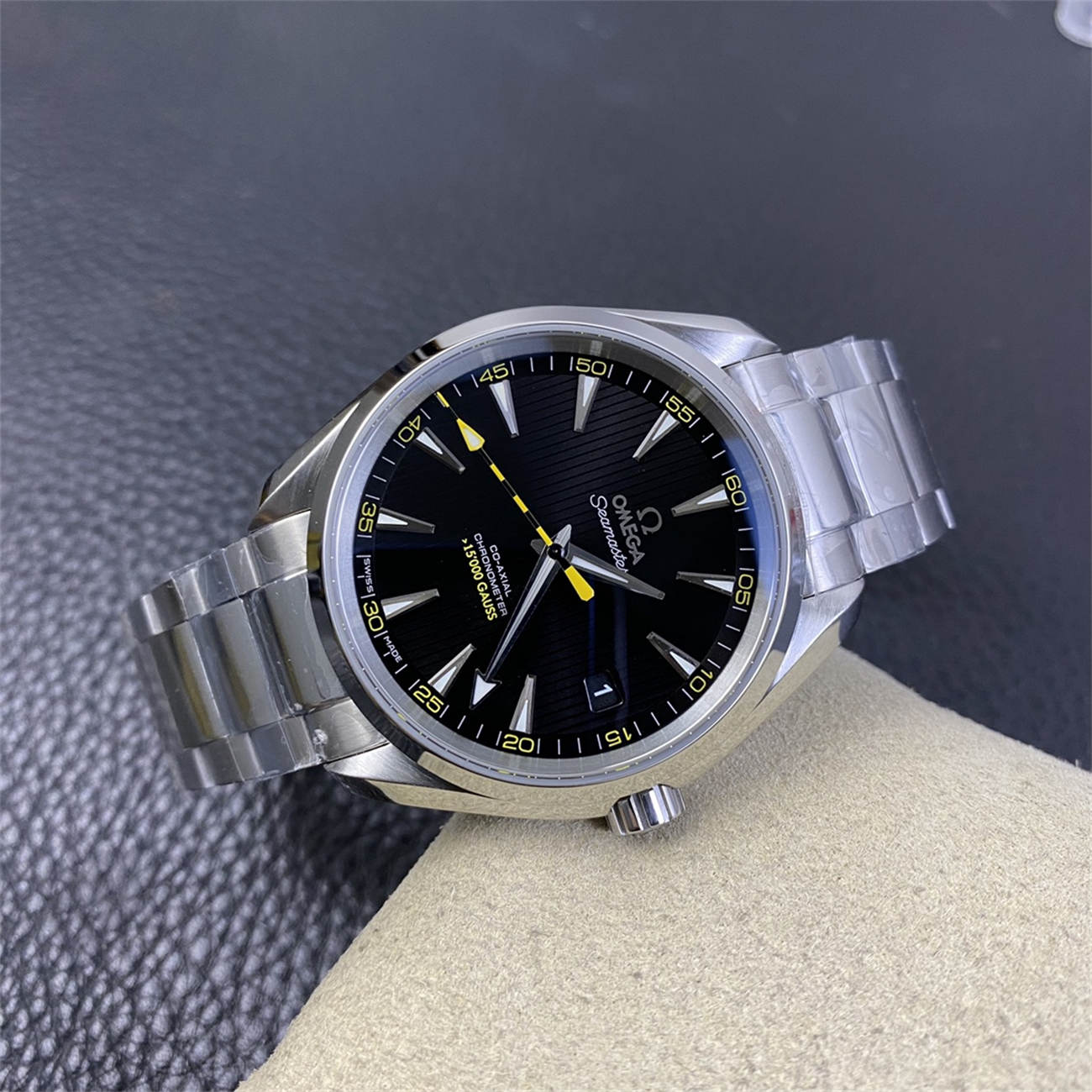 Omega Seamaster Replica – VSF Aqua Terra 150 “Bumblebee” Premium Edition