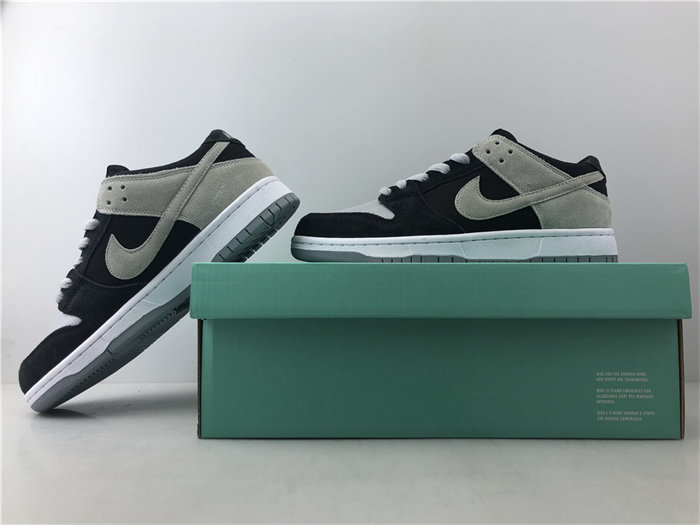 NK SB Zoom Dunk Low Pro Black Wolf Grey White 854866-001