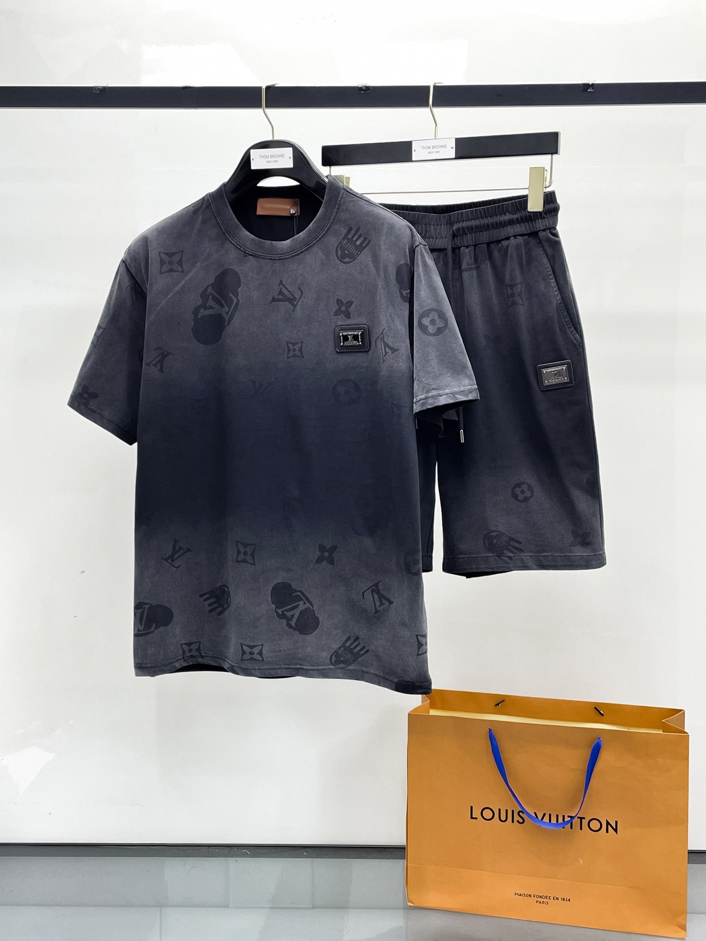 LV Two-piece suit
