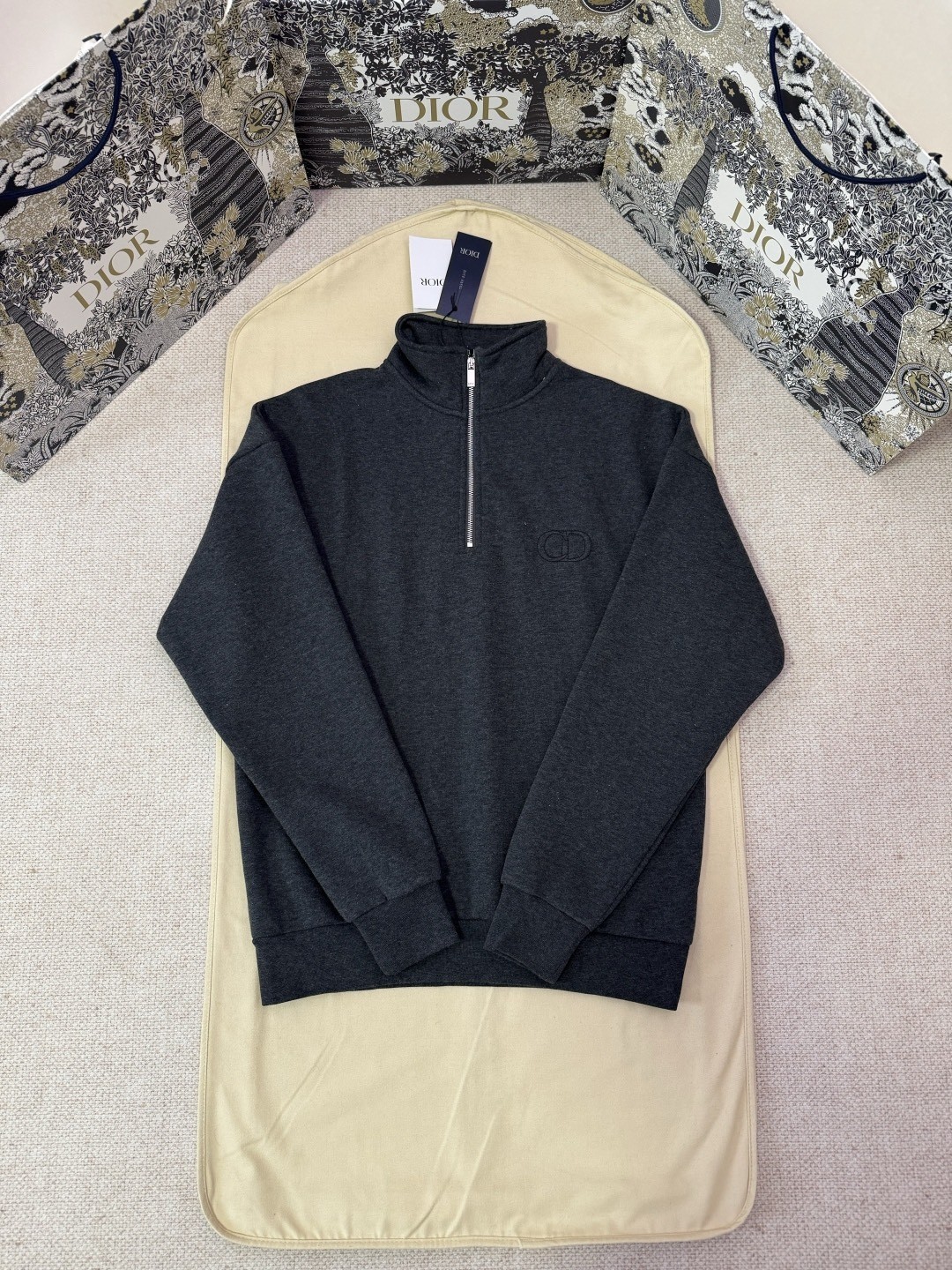 DR Hoodie