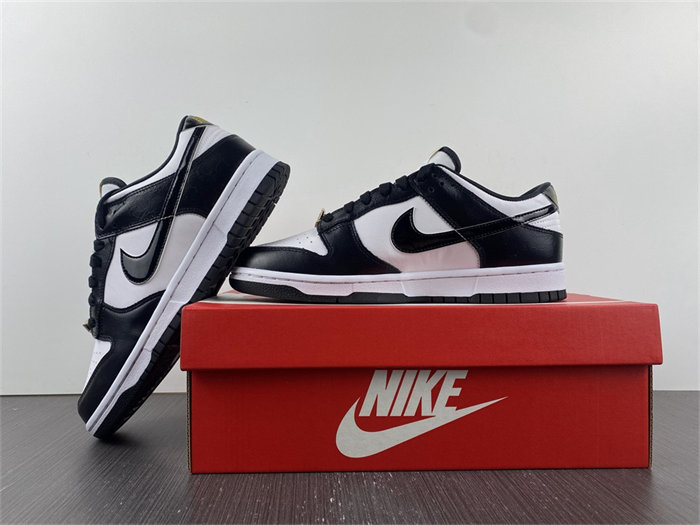 NK Dunk Low World Champs Black White DR9511-100