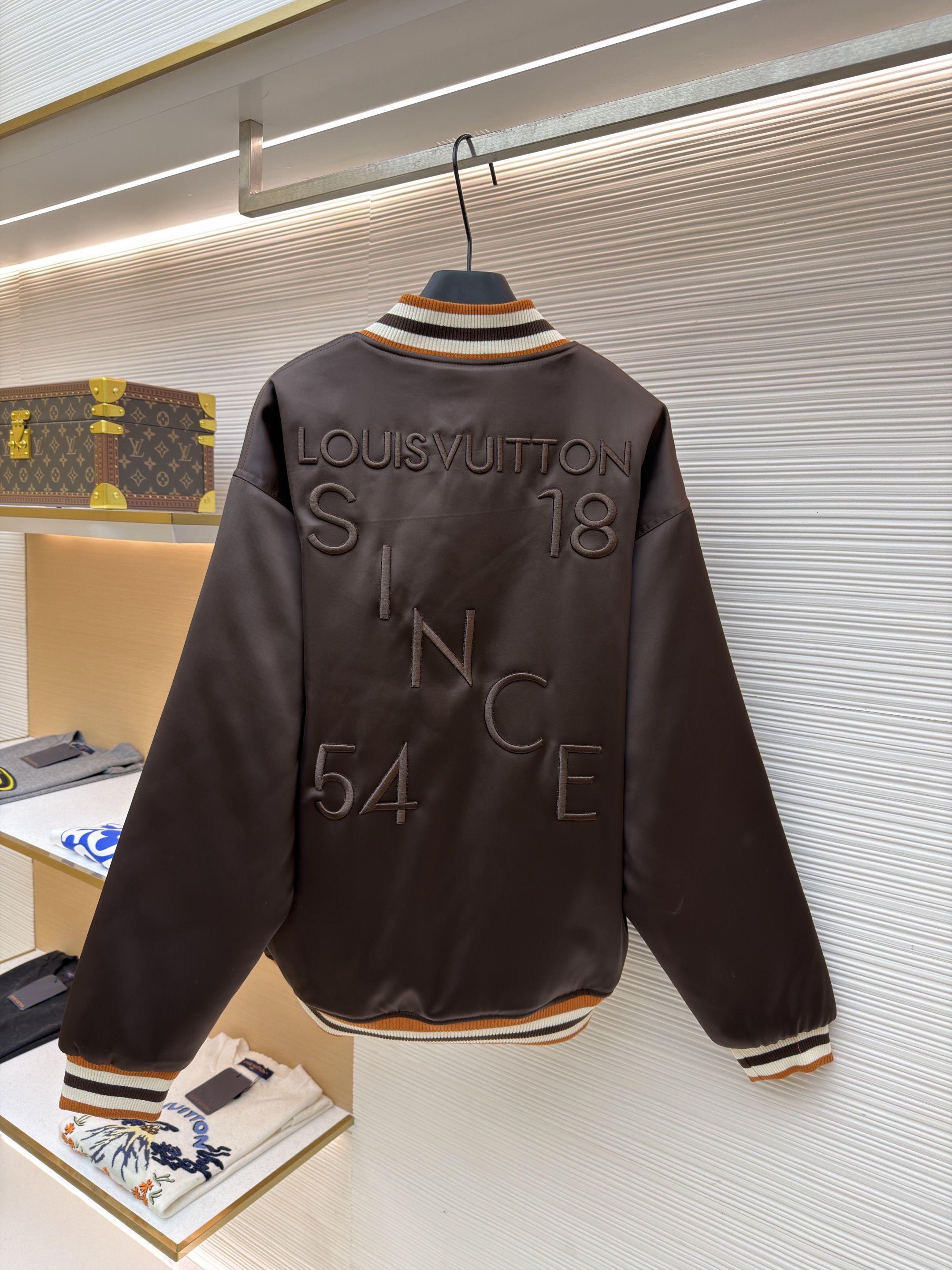 LV Jackets 25ss
