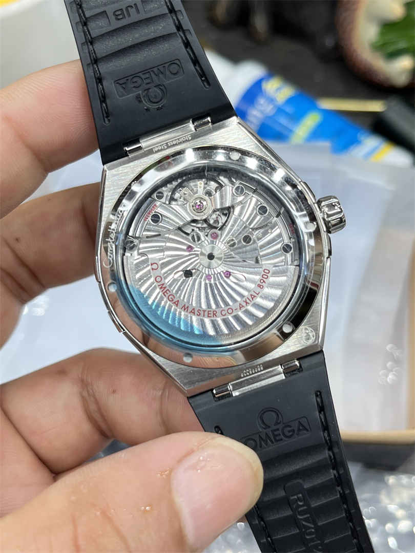 Omega Constellation Replica 41mm White Dial – Premium Ceramic Bezel & 8900 Automatic Movement