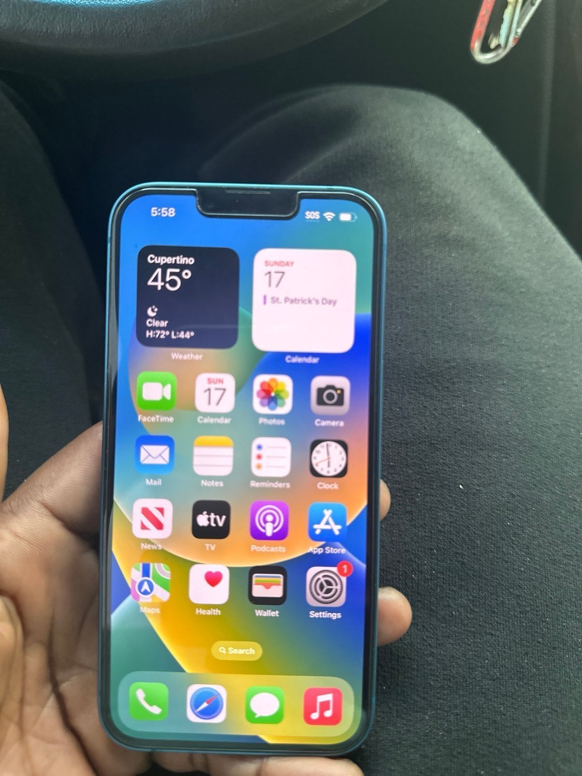 iPhone 13 3P15