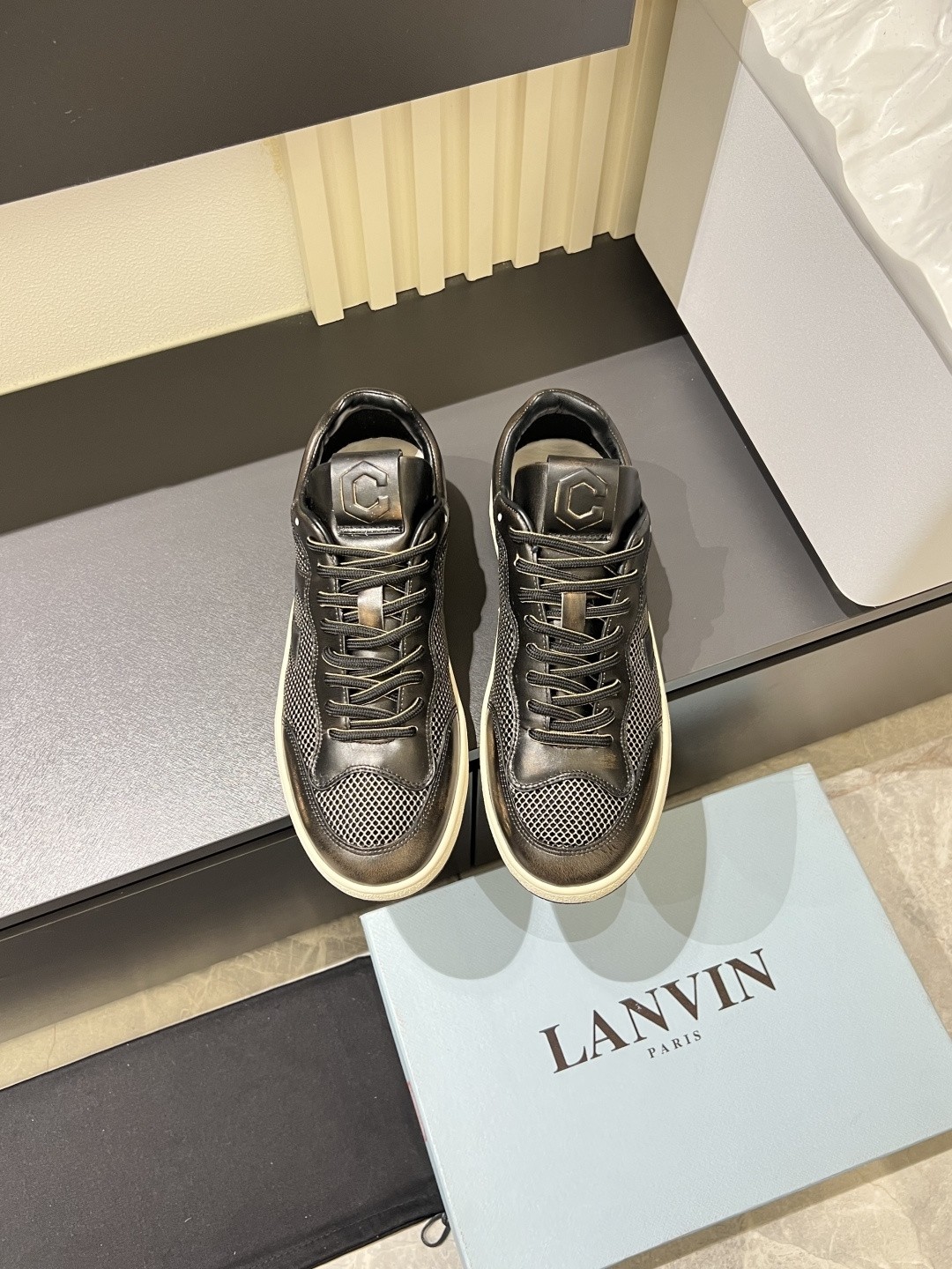 LAN Casual shoes
