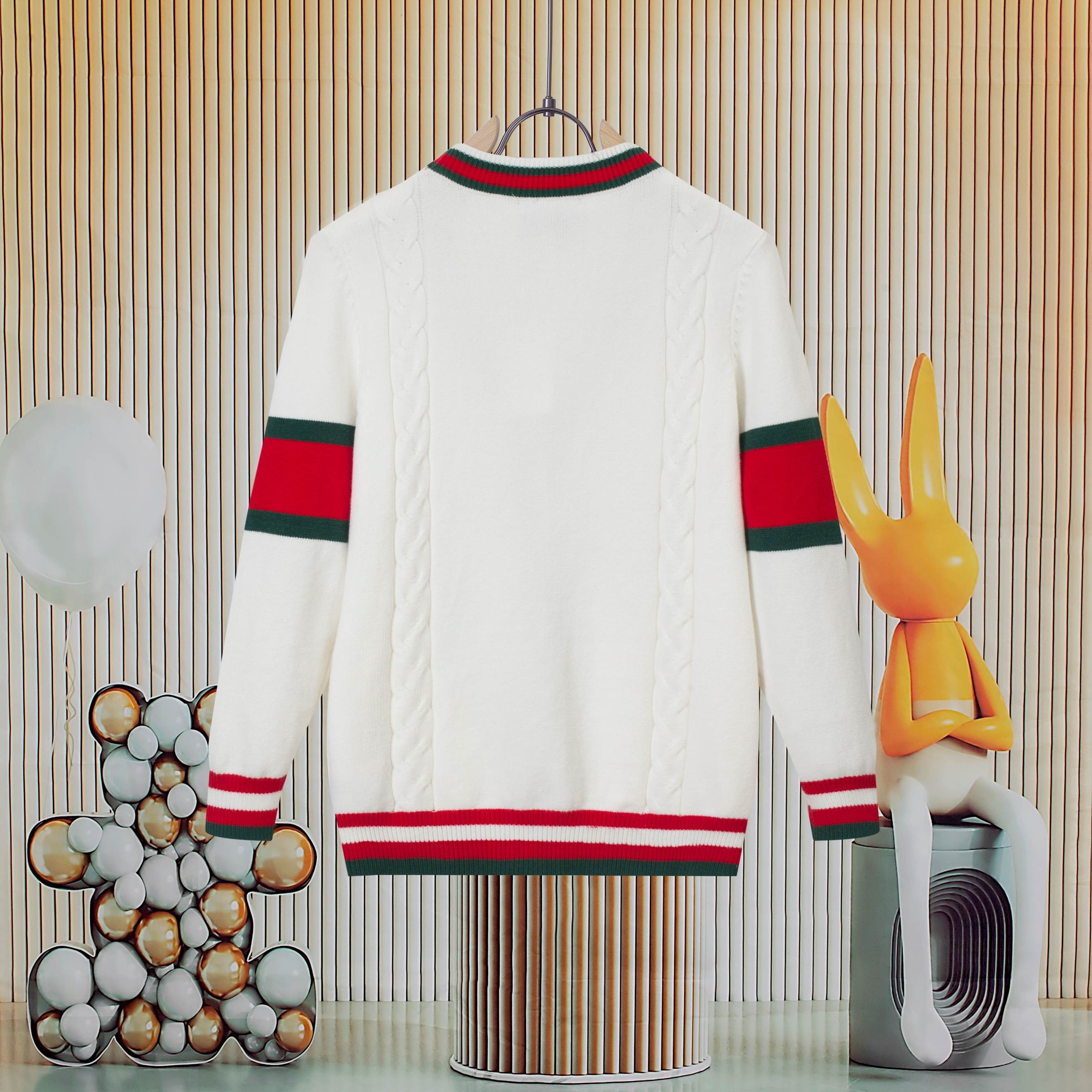 GUC Knitted coat
