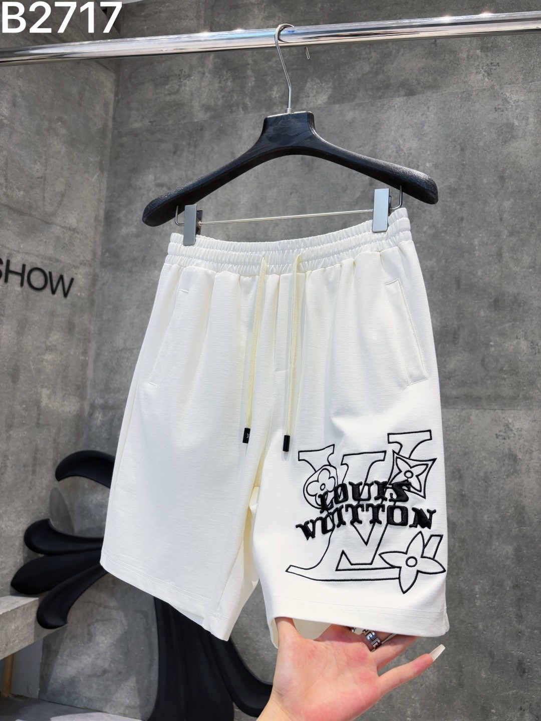 LV Shorts（Multiple colors）