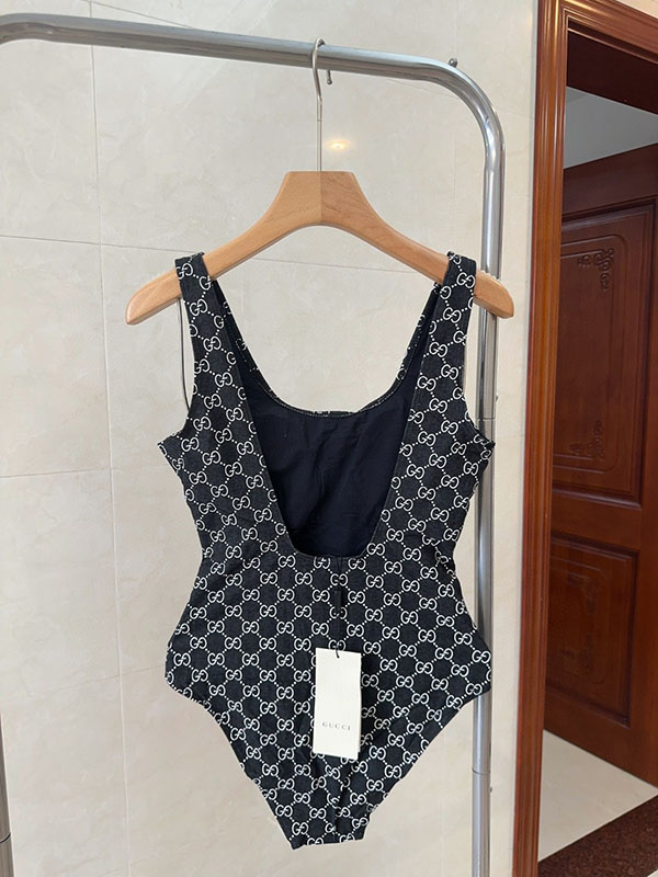 Fashion Backless One-piece Smocked Swimsuit YY-925444