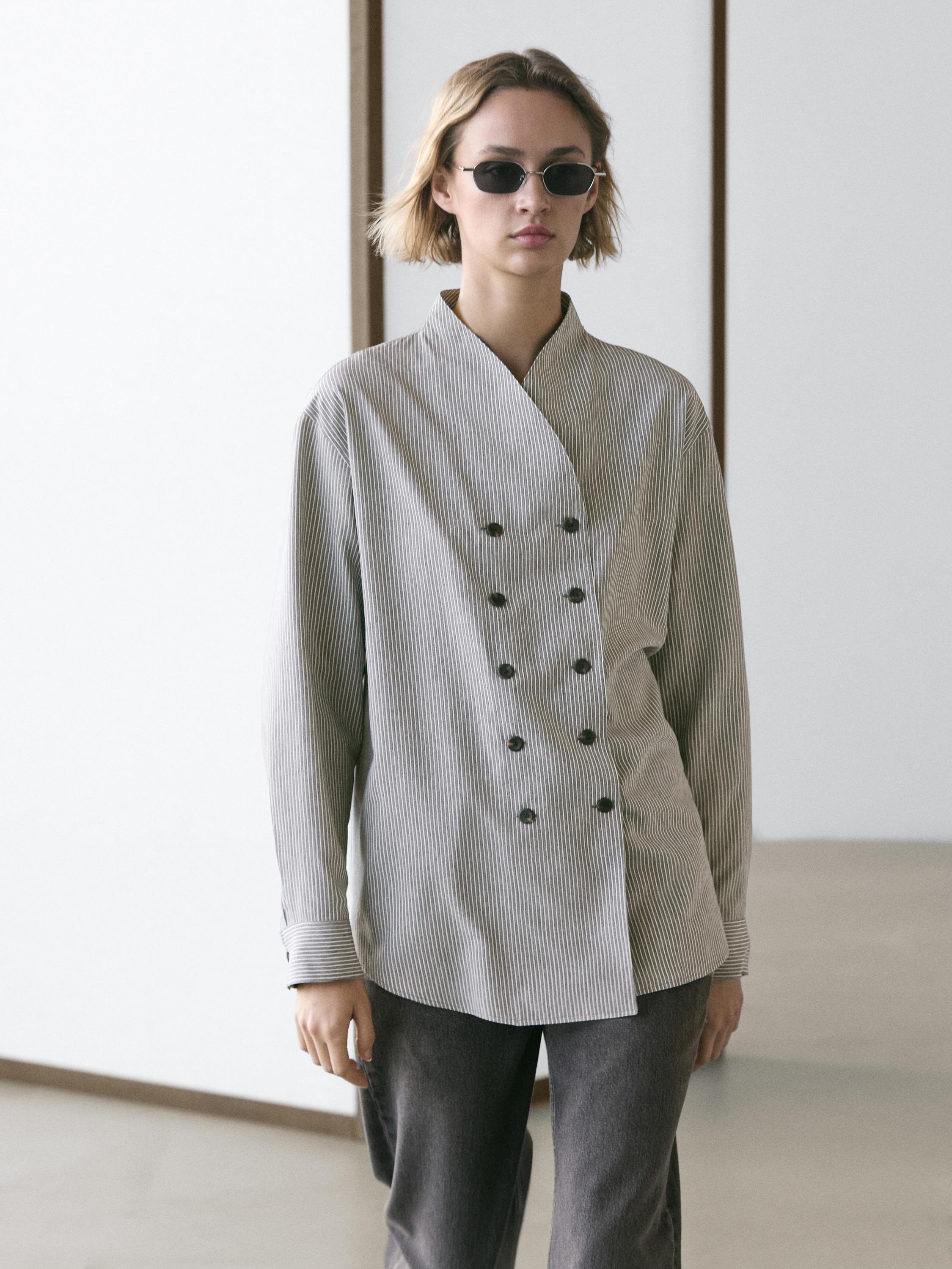 Camisa fluida rayas detalle botones
