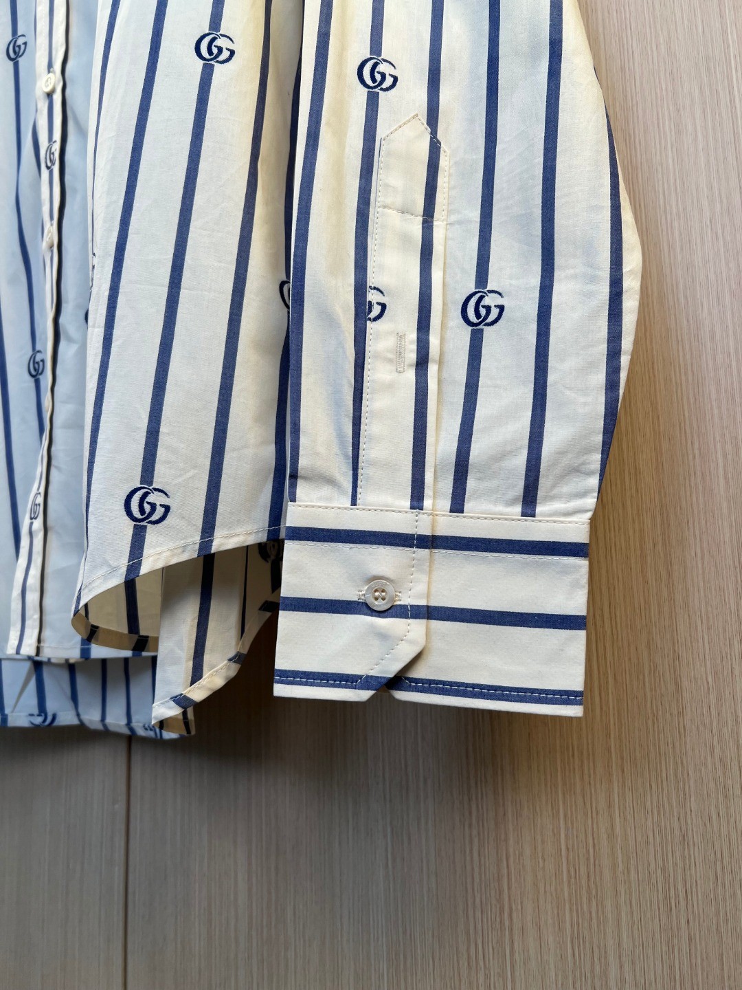 GUC Long-sleeved shirt