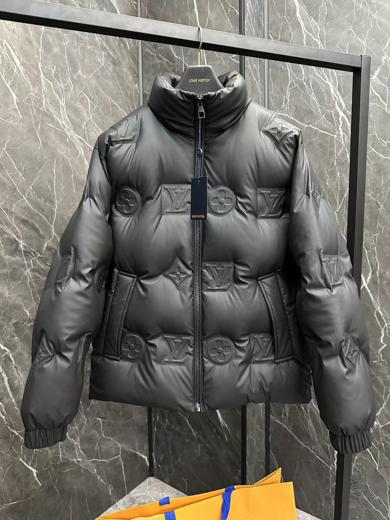 LV Down  jacket