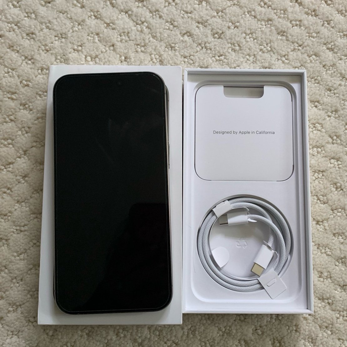 Brand New iPhone 15 Pro Max Natural Titanium 256GB Unlocked with Sim Tray 3V98