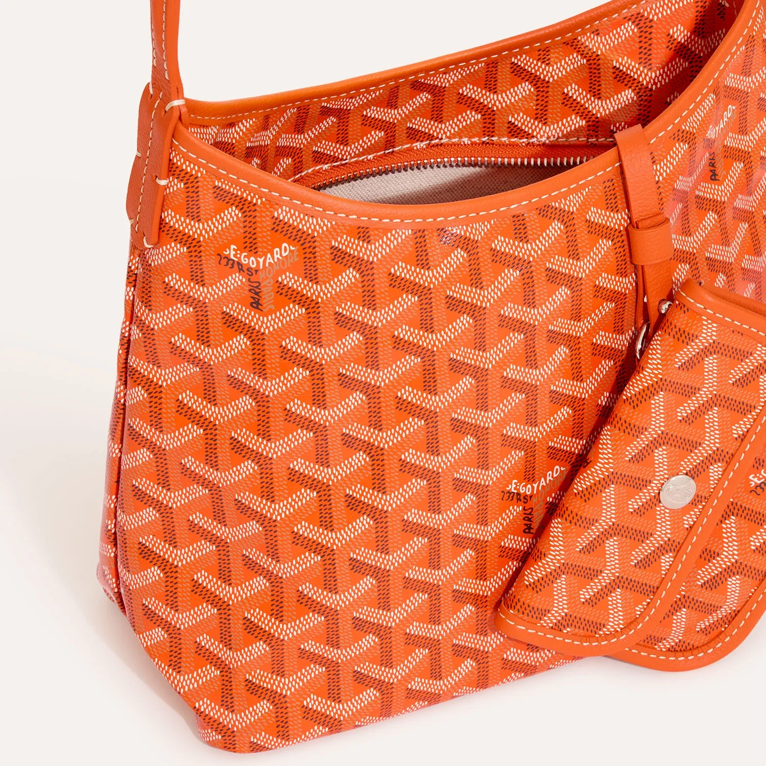 Goyard BOHEMEMINTY07CL07P Hobo Bohème Mini bag Orange L 29 * W 11 * H 18.5(cm)