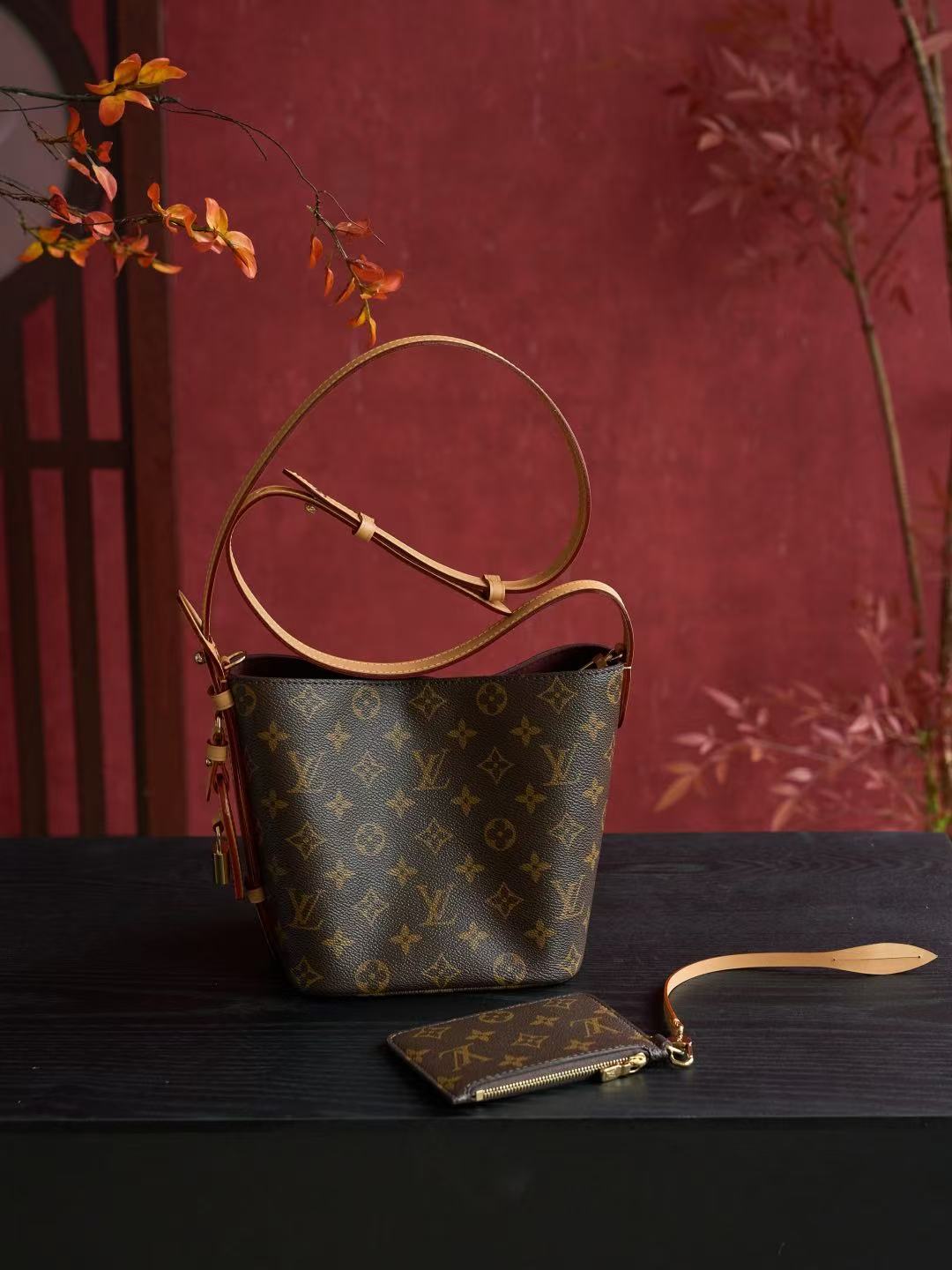 LV ALL-IN BB M12925 18*12*16CM
