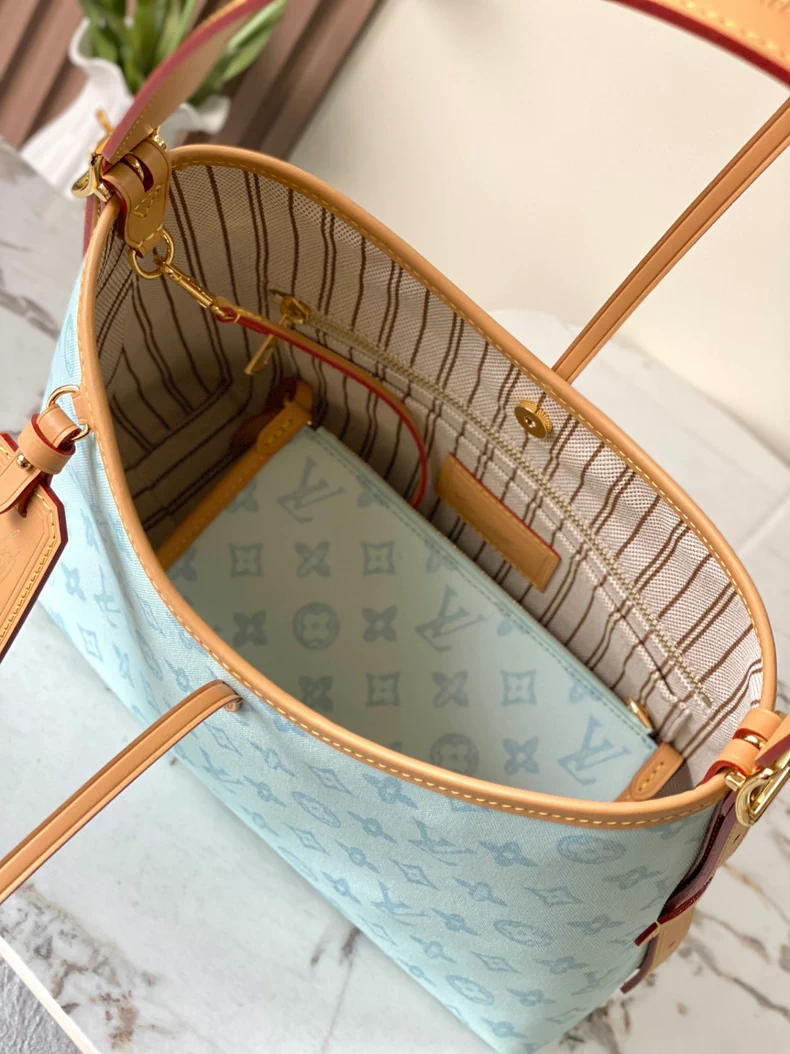 LOUIS VUITTON M27532 CarryAll PM