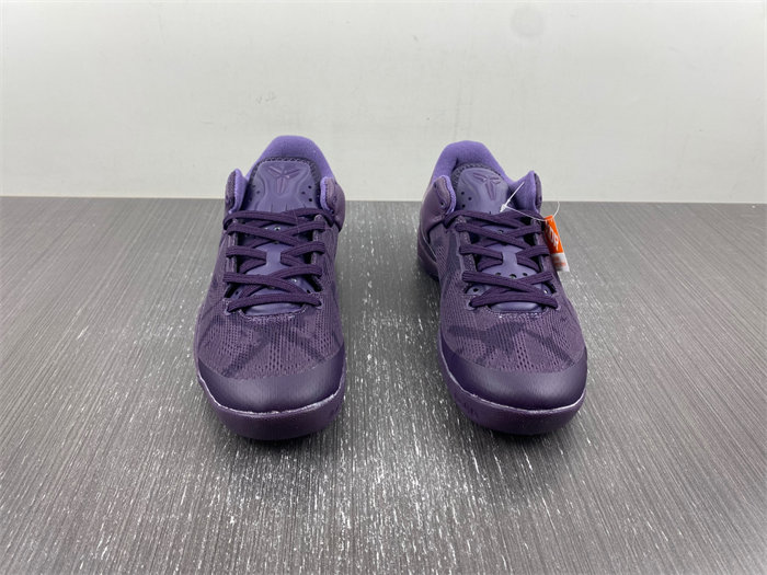 NK Kobe 8 Black Mamba Collection Fade to Black BB9456-551