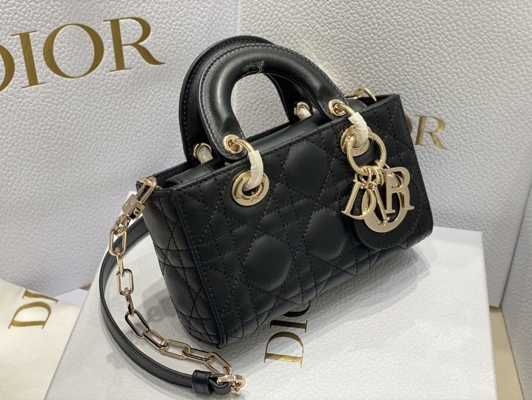 DR Lady D-Joy Handbag 16.5x10x6cm
