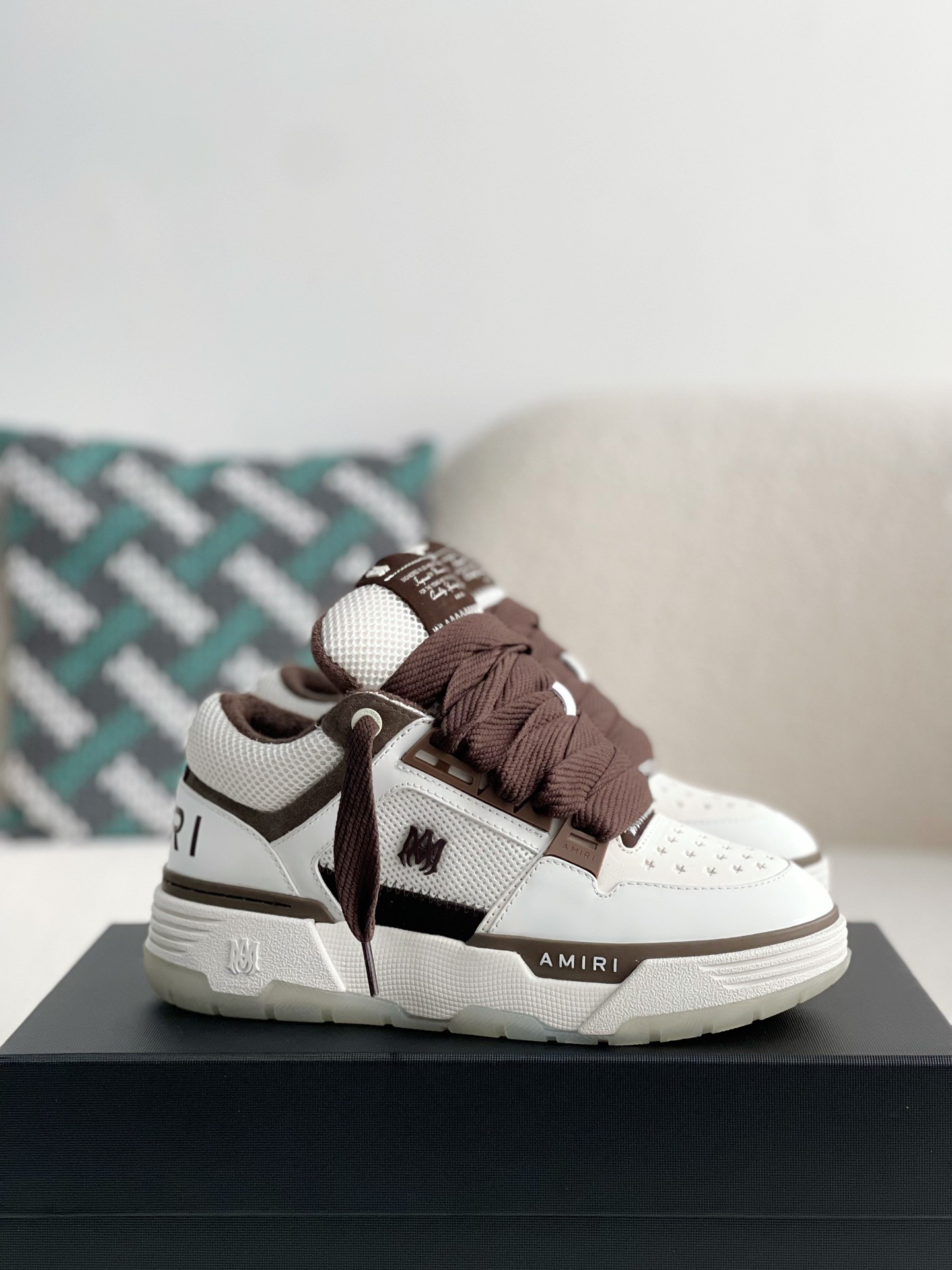 AMRI Sneakers