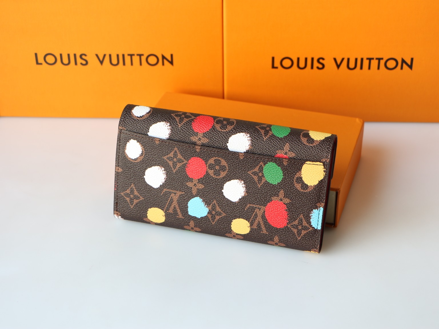 Long wallet 7.5″x4.1″x0.8″ BB-918000416