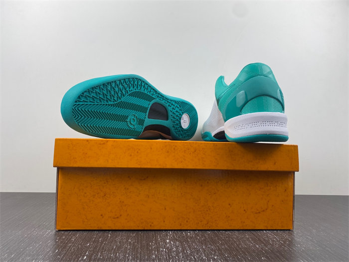 NK Kobe 8 Protro ‘Radiant Emerald’ FQ3549-101