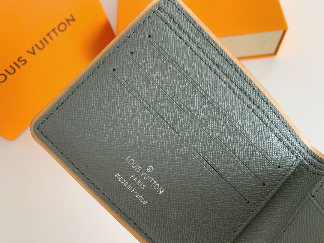Wallet 4.5″x3.5″x0.6″ BB-918000229