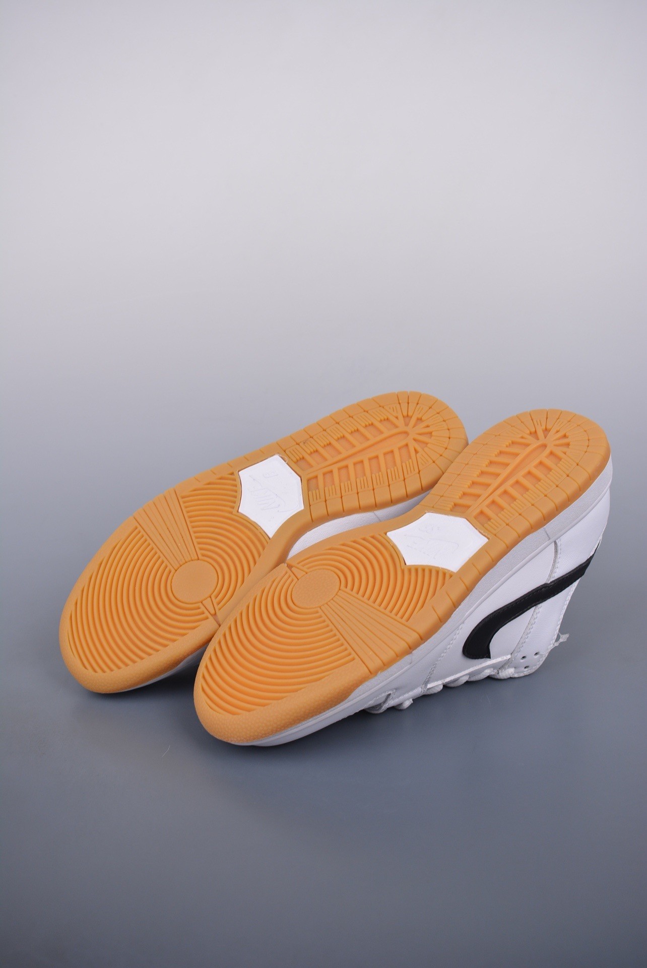 NK SB Dunk Low Orange Label Black CZ2249-100