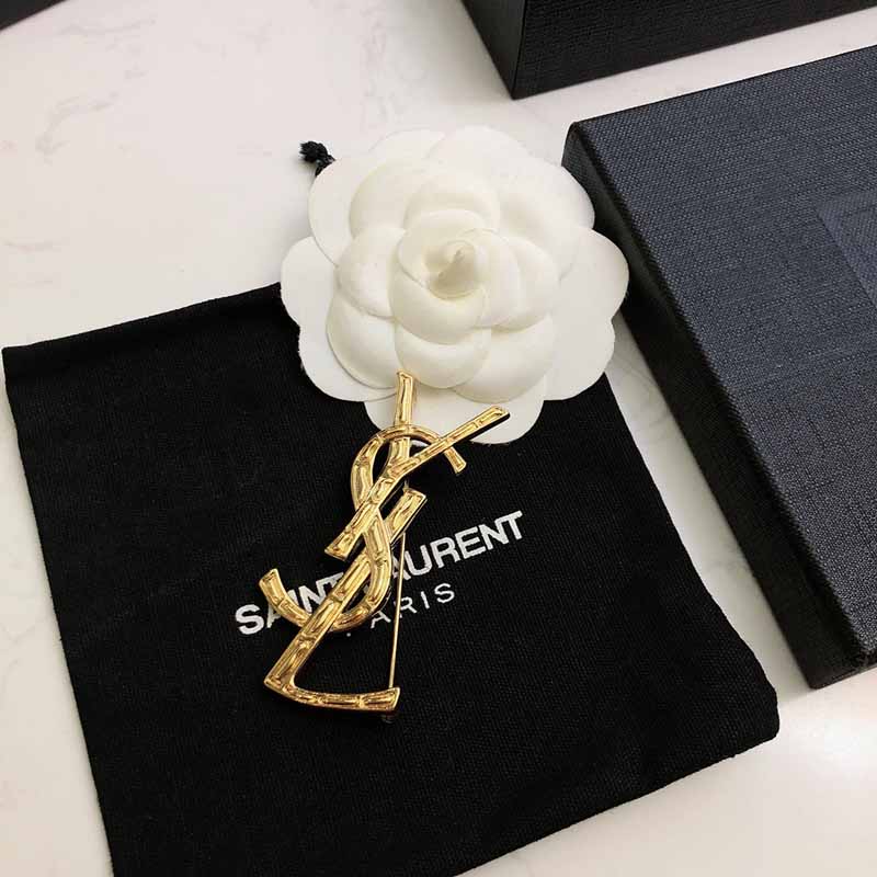 Fashion Diamond Brooch QTXZ-9110024
