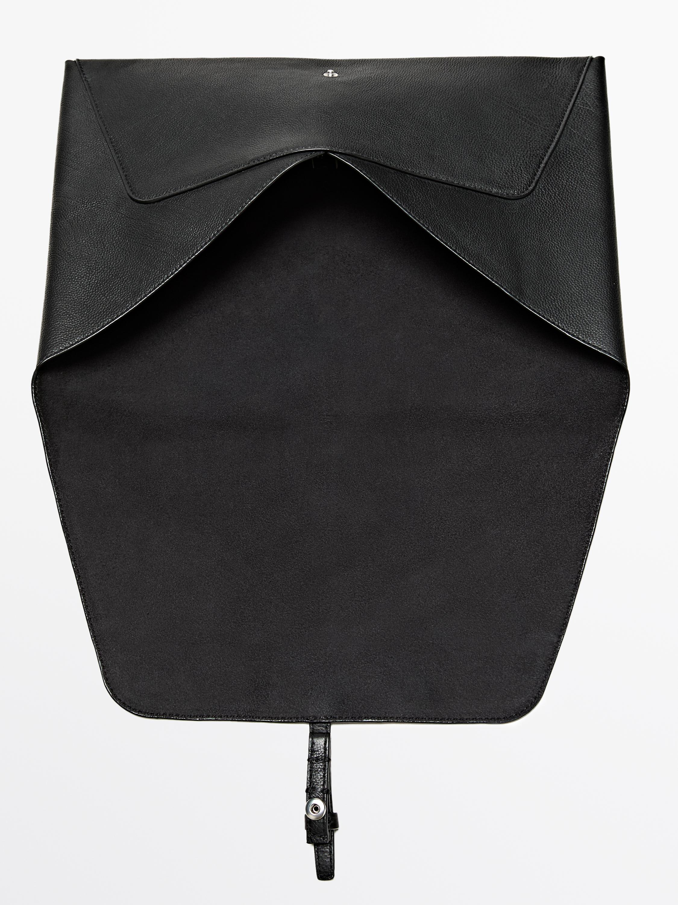 Funda portátil piel bovina acabado napa