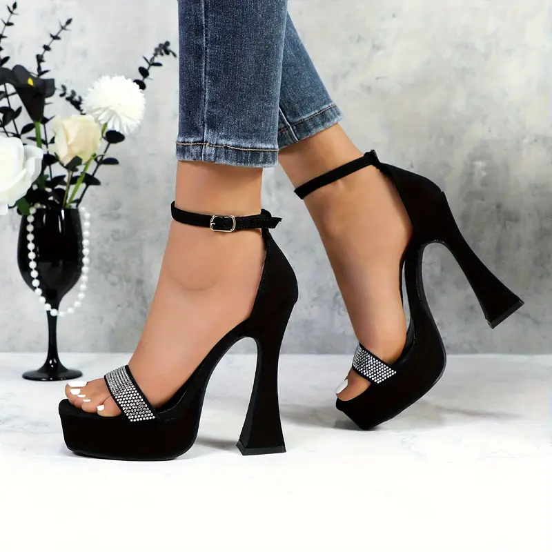 Chunky Platform Heel Sandals – Adjustable Glitter Ankle Straps