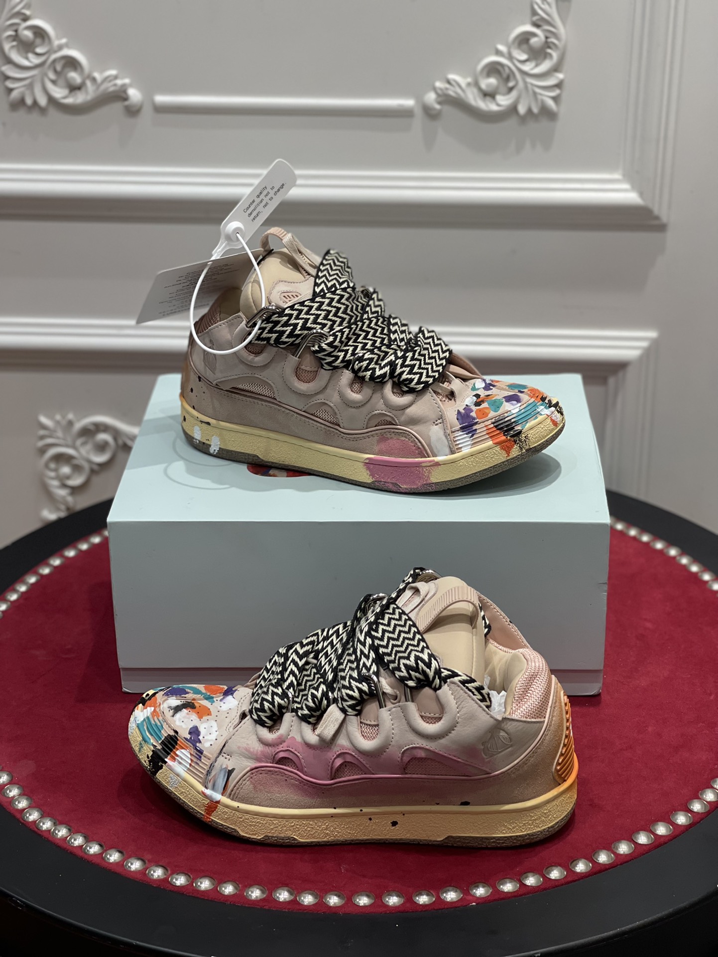 LAN Curb Sneaker1