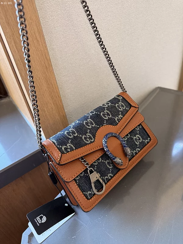 Genuine leather (4 Colors) Big:11.0″ Medium:9.8″ Small:6.3″ Chains bag BB-921986