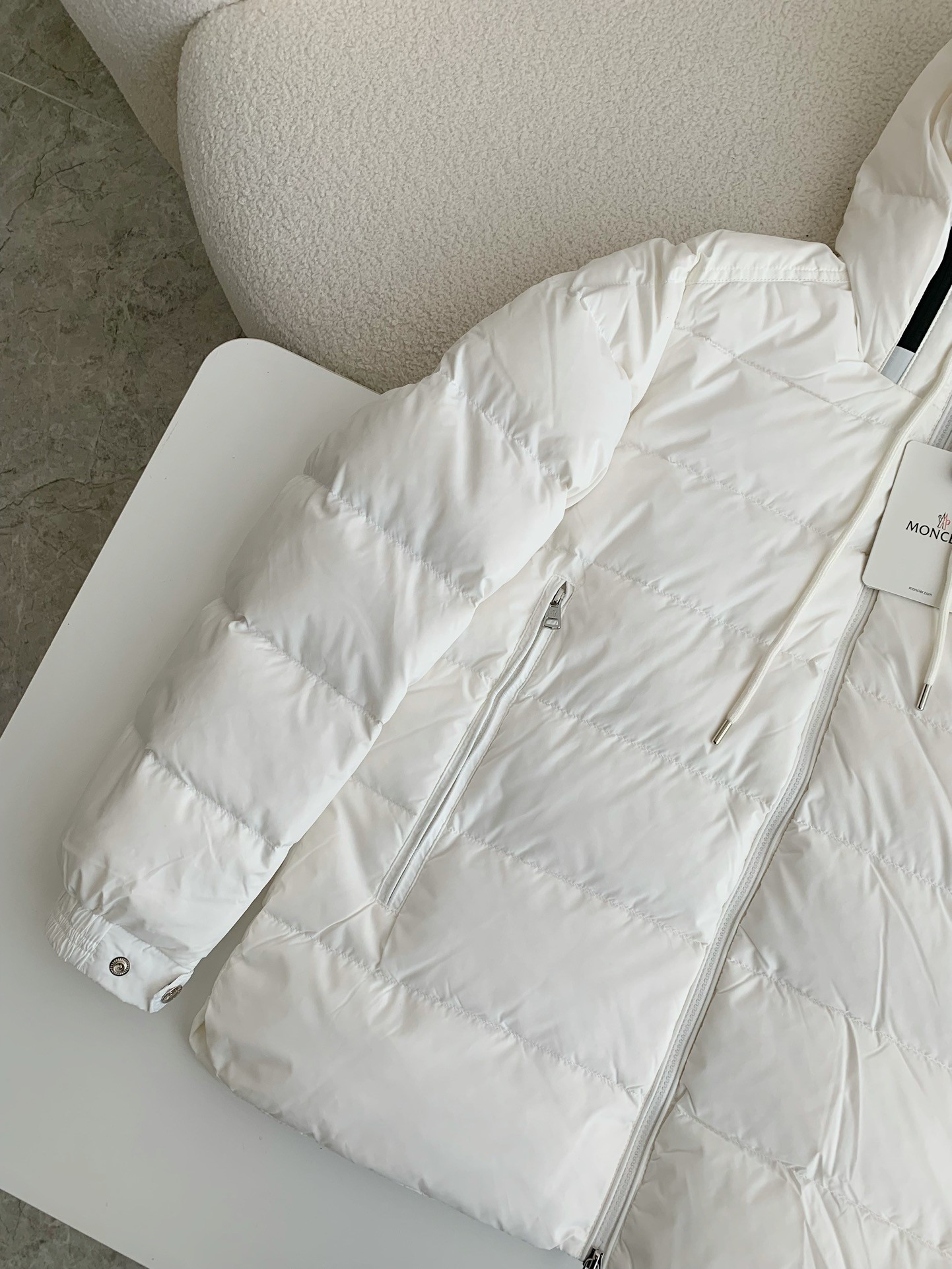 MONC Montbeliard down jacket
