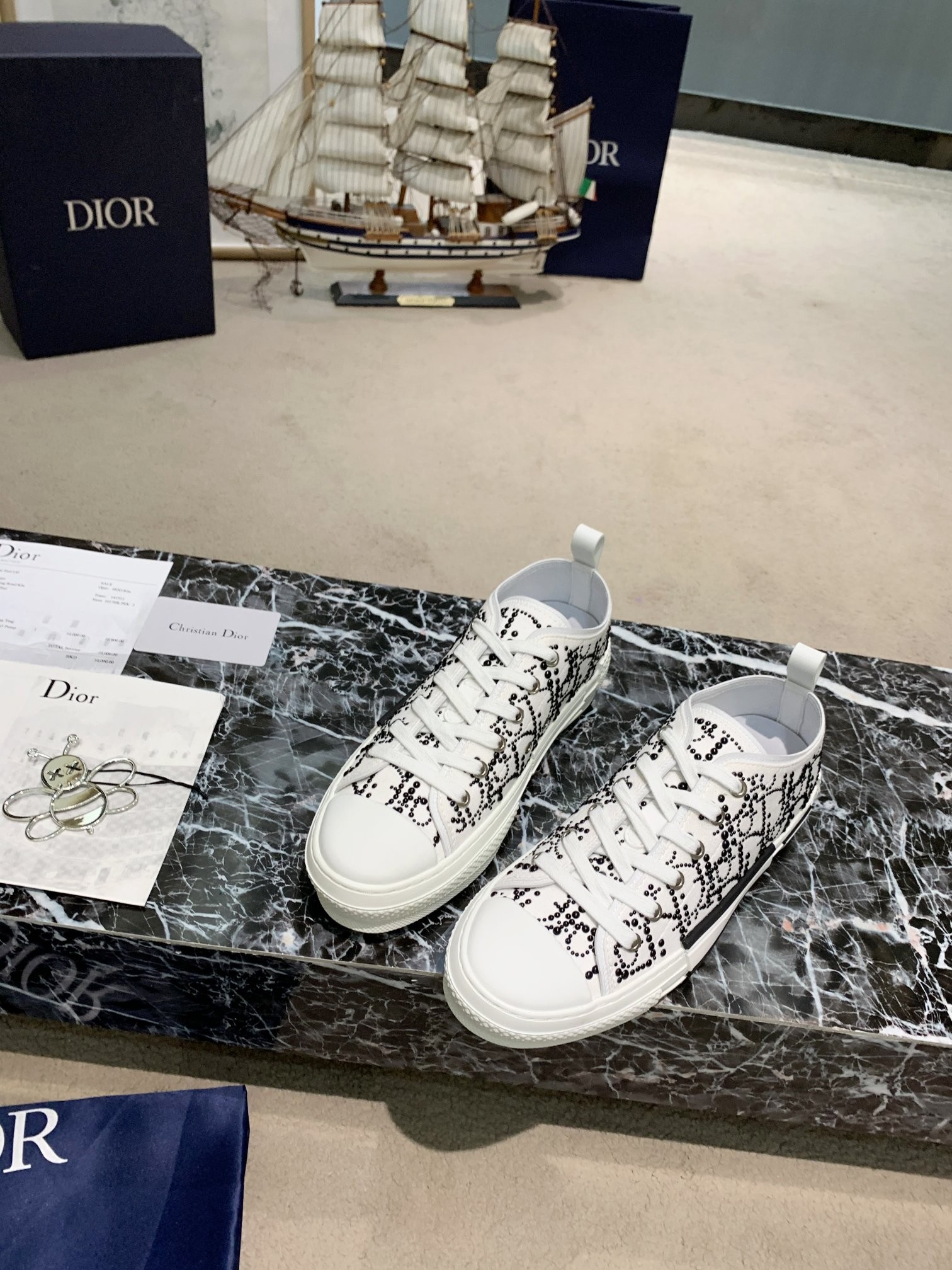 DR Shoes
