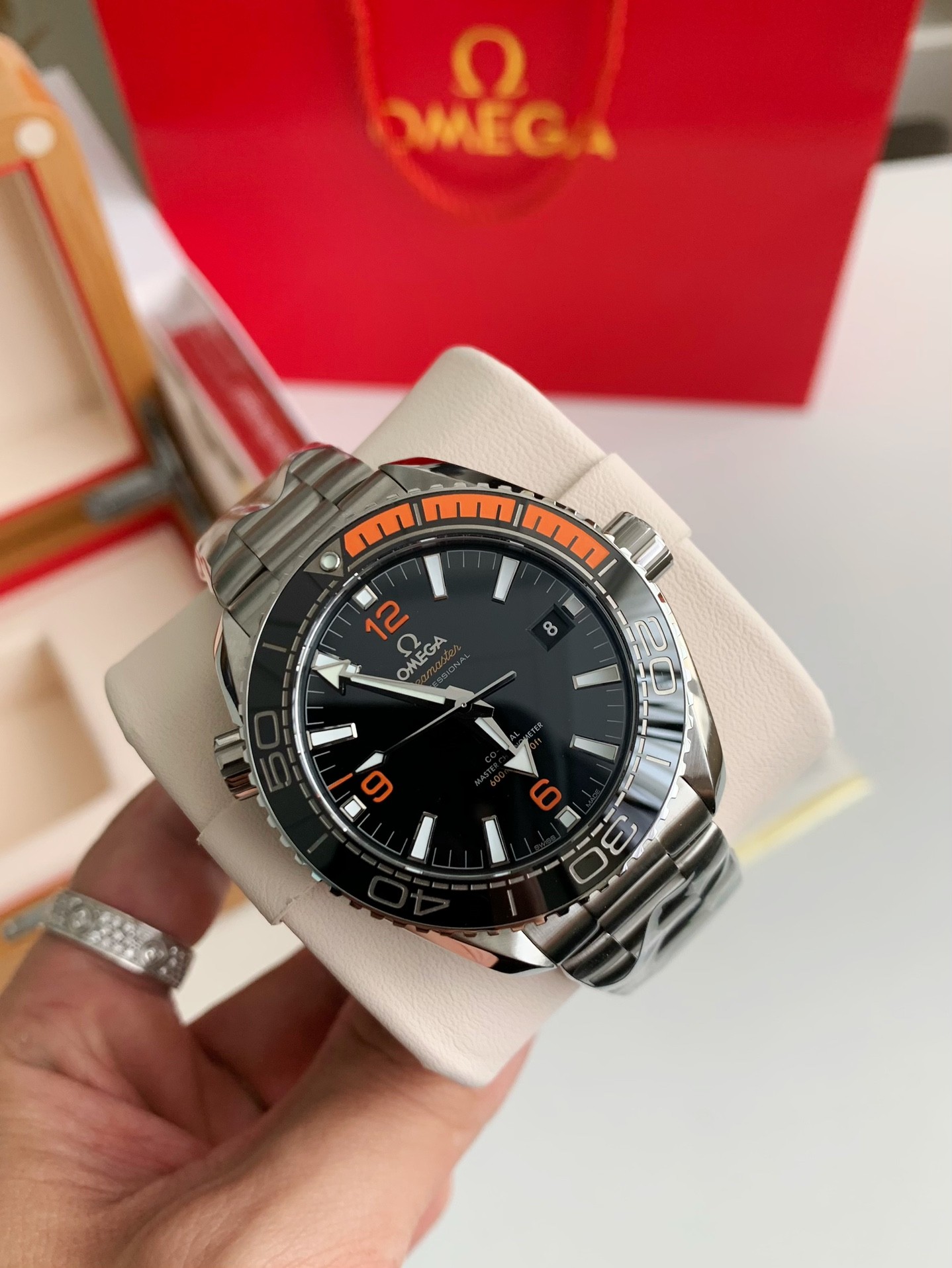 Omega Seahorse Series Ocean Cosmos  Cup 600-meter dive wristwatch,43.5mm