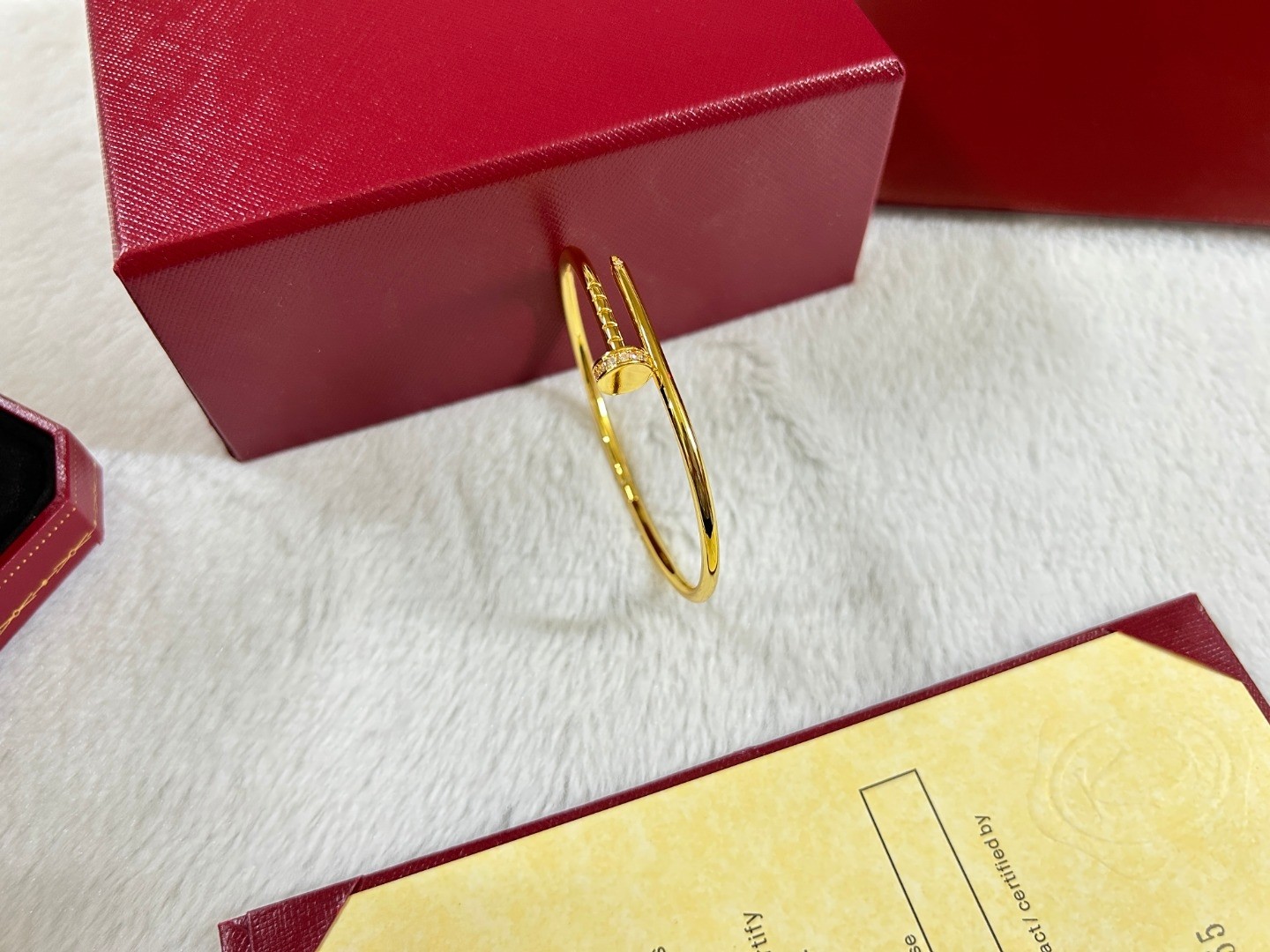 Carti Juste un Clou Bracelets（Multiple colors）