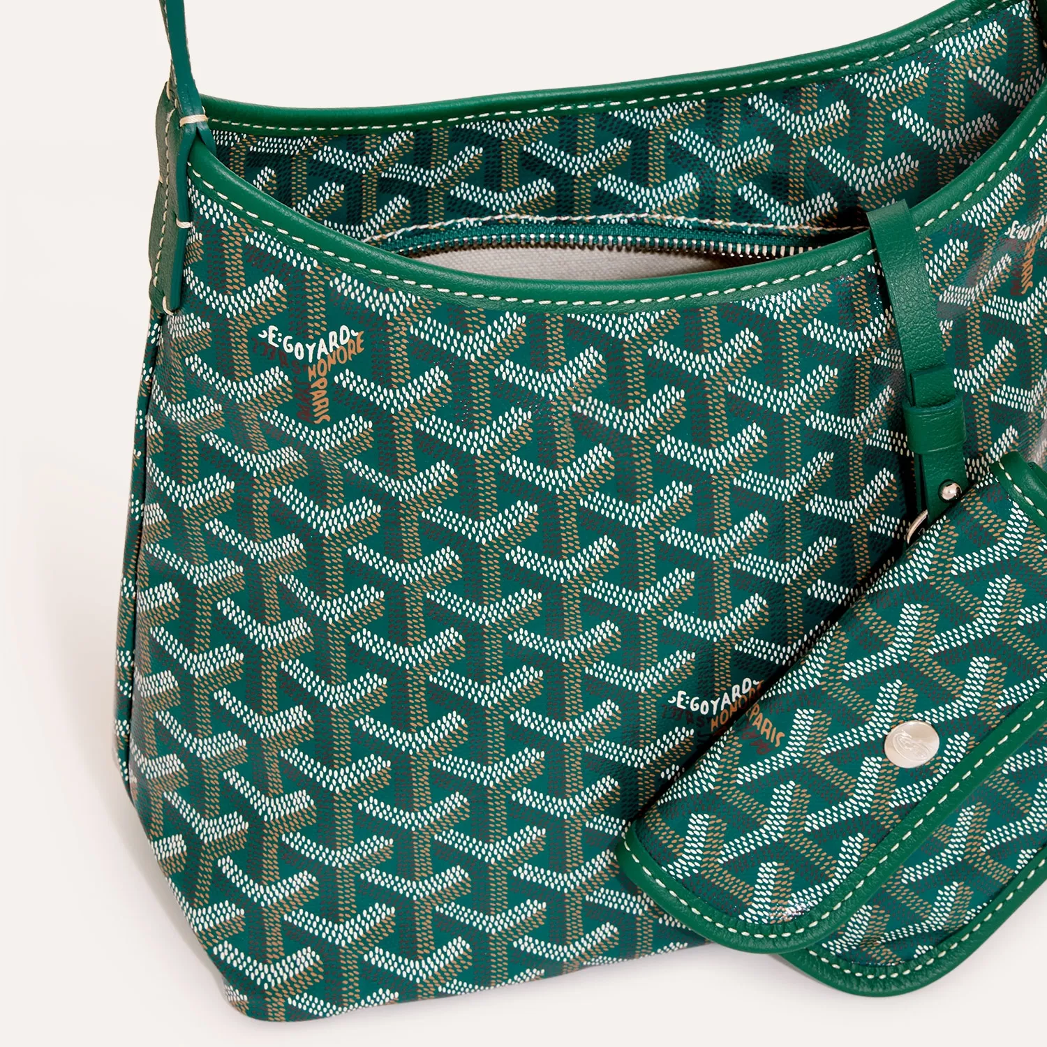 Goyard BOHEMEMINTY09CL09P Hobo Bohème Mini bag Green L 29 * W 11 * H 18.5(cm)