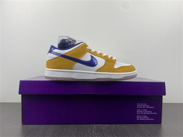 NK SB Dunk Low Laser Orange BQ6817-800
