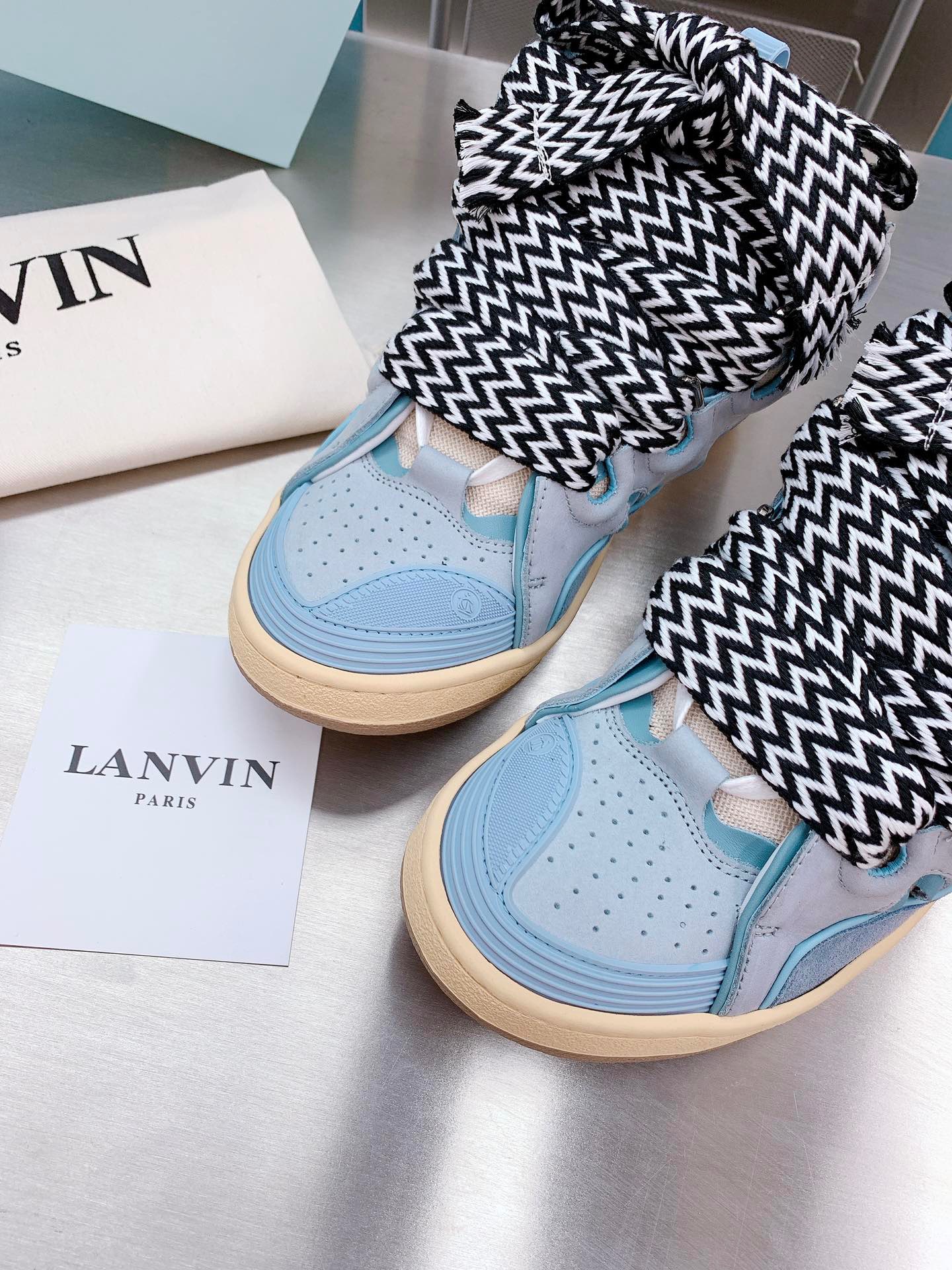 LAN Curb Sneaker 23