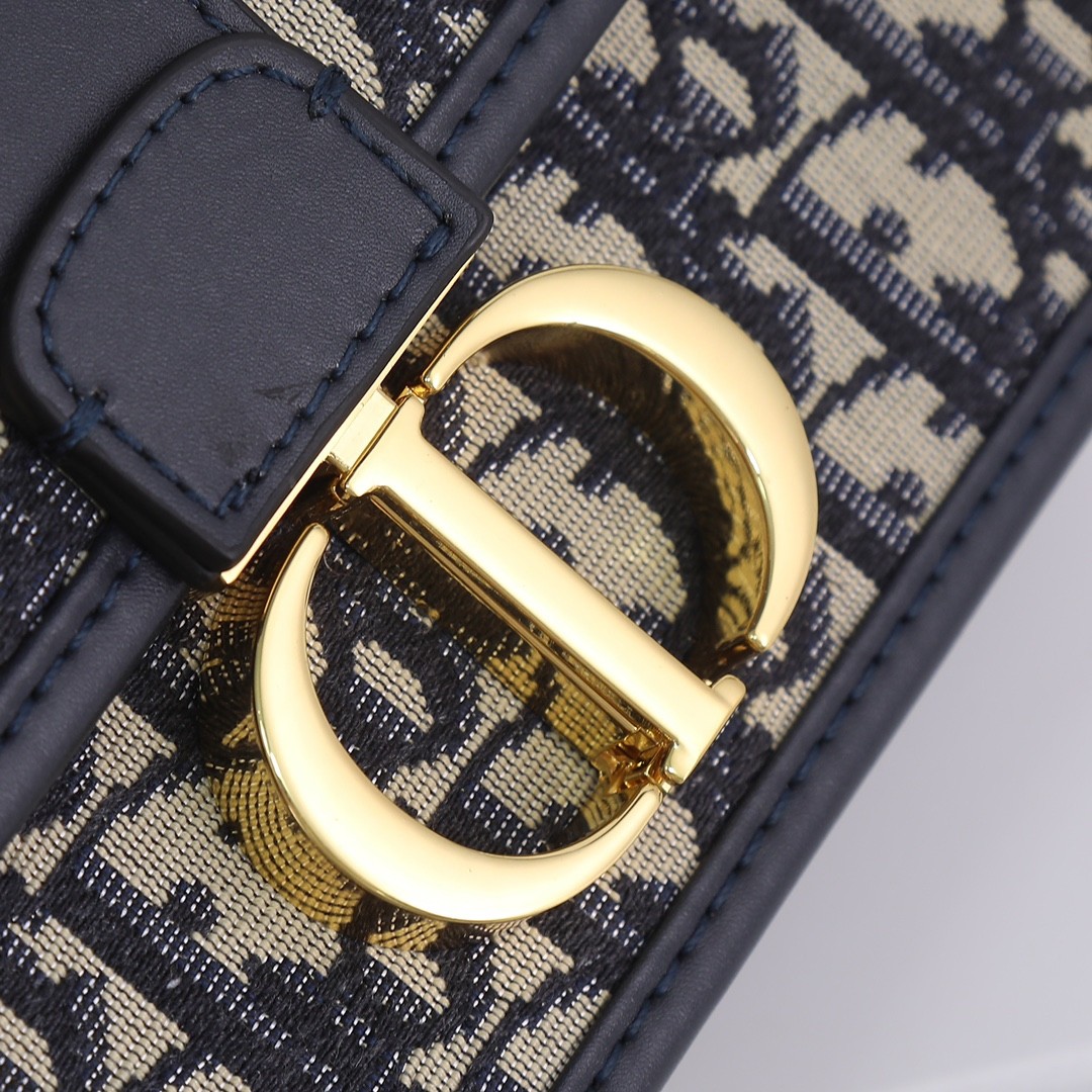 DR Shoulder bag 21.5x12x6cm