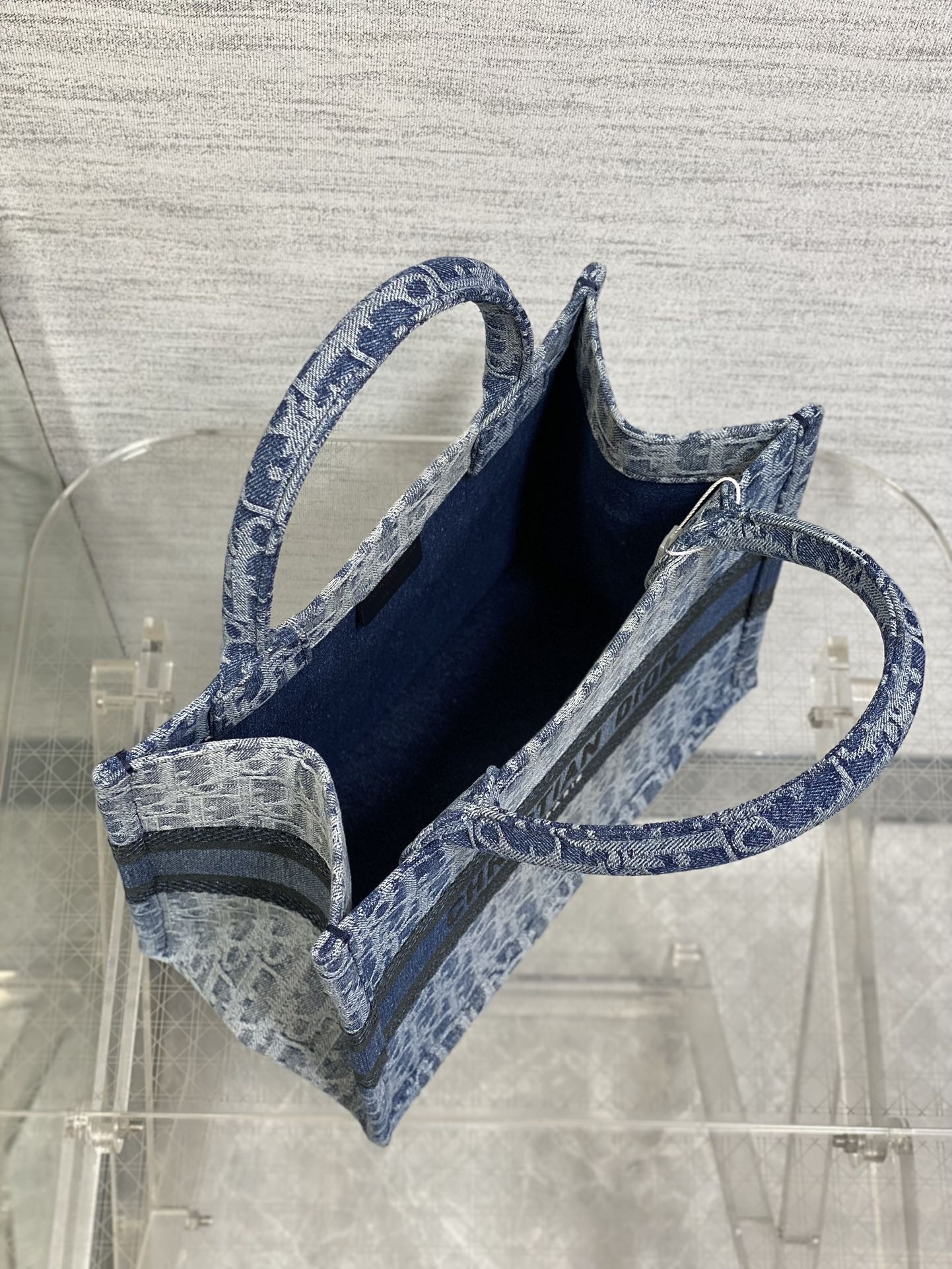 DR BOOK Tote 26x22x8cm