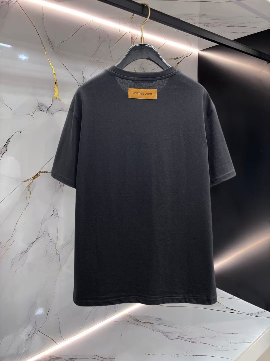 LV T-shirt