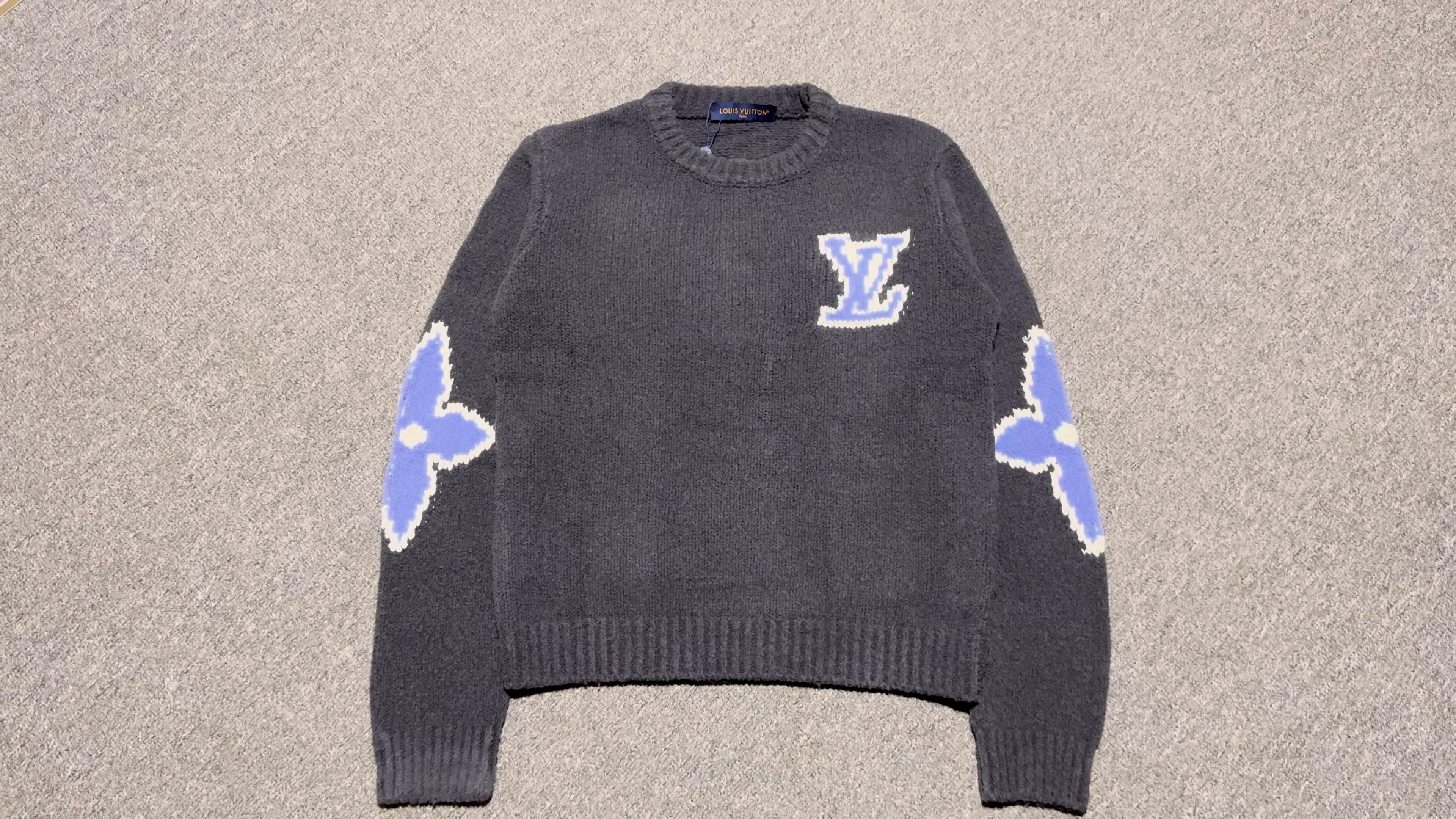 LV 23FW Sweater