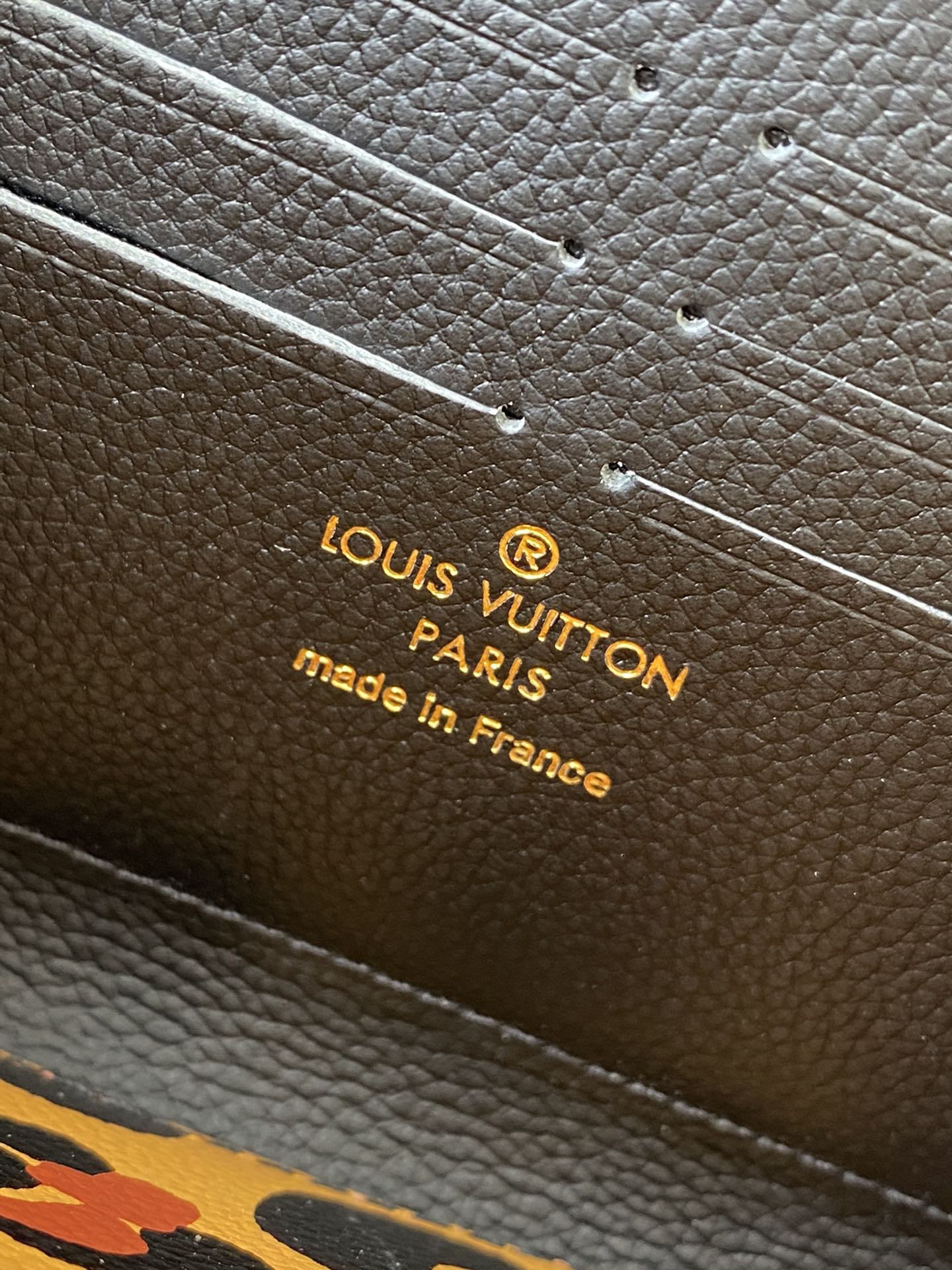 Long wallet 7.7″x3.9″x1.0″ BB-918000388