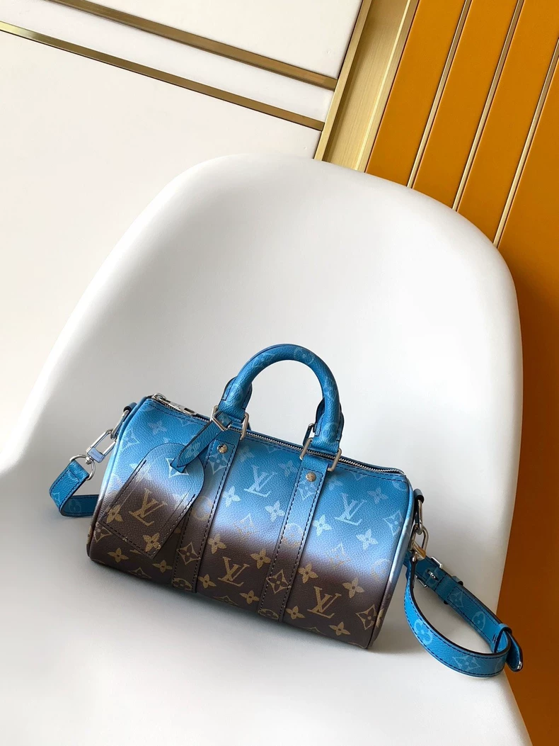 LOUIS VUITTON M28026 Keepall Bandoulière 25