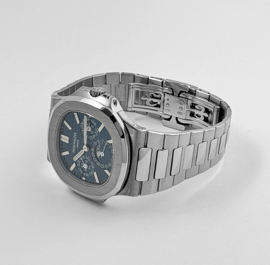 Patek Philippe Nautilus 5740/1G-001 Perpetual Calendar Moon Phases White Gold (2023)