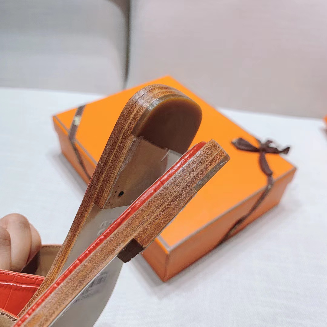 Classic Sandals With Open Toe LX-872139