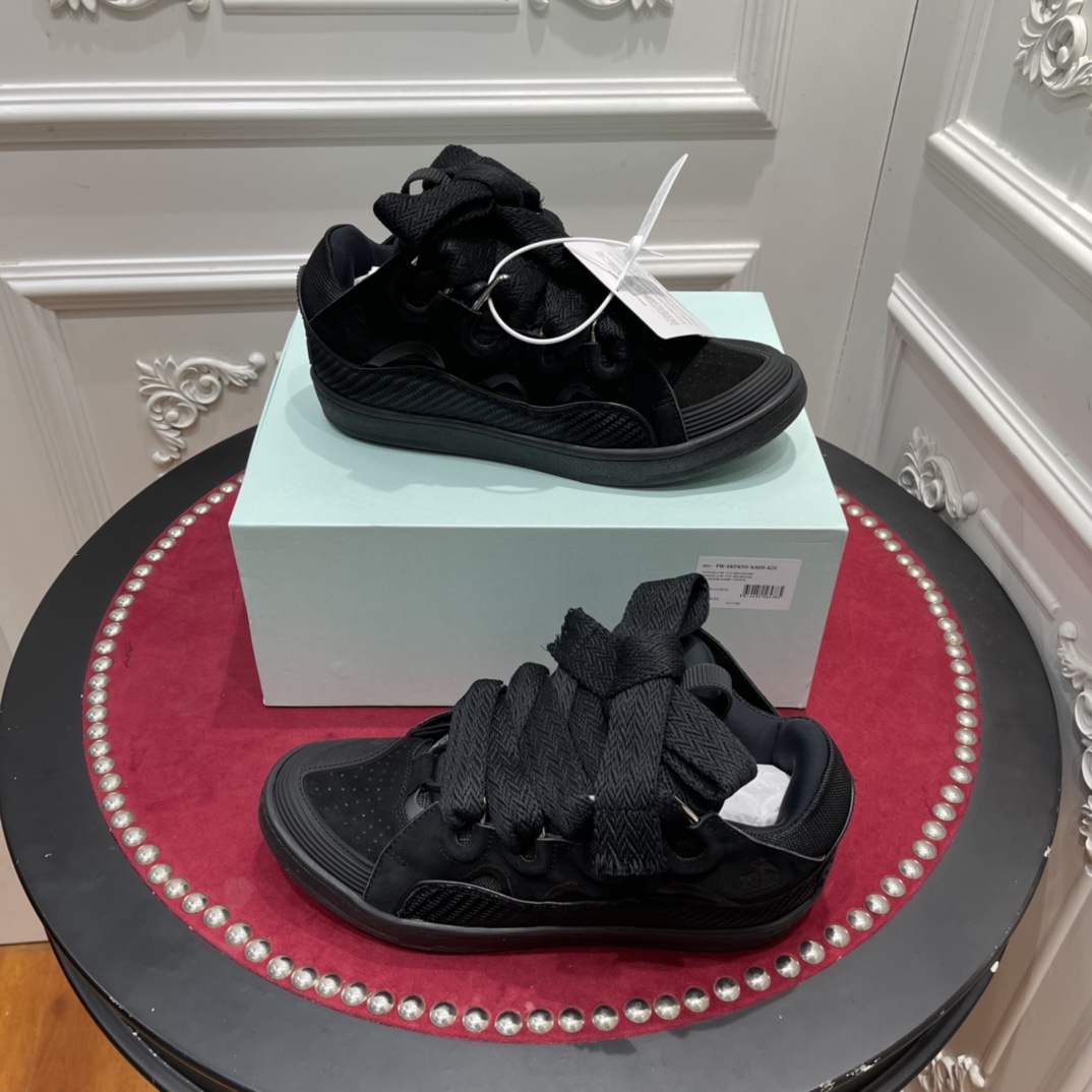LAN Curb Sneaker All Black