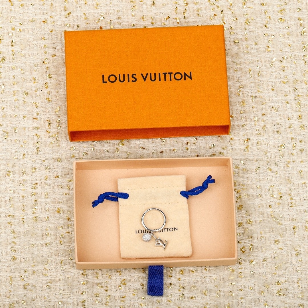LV Ring