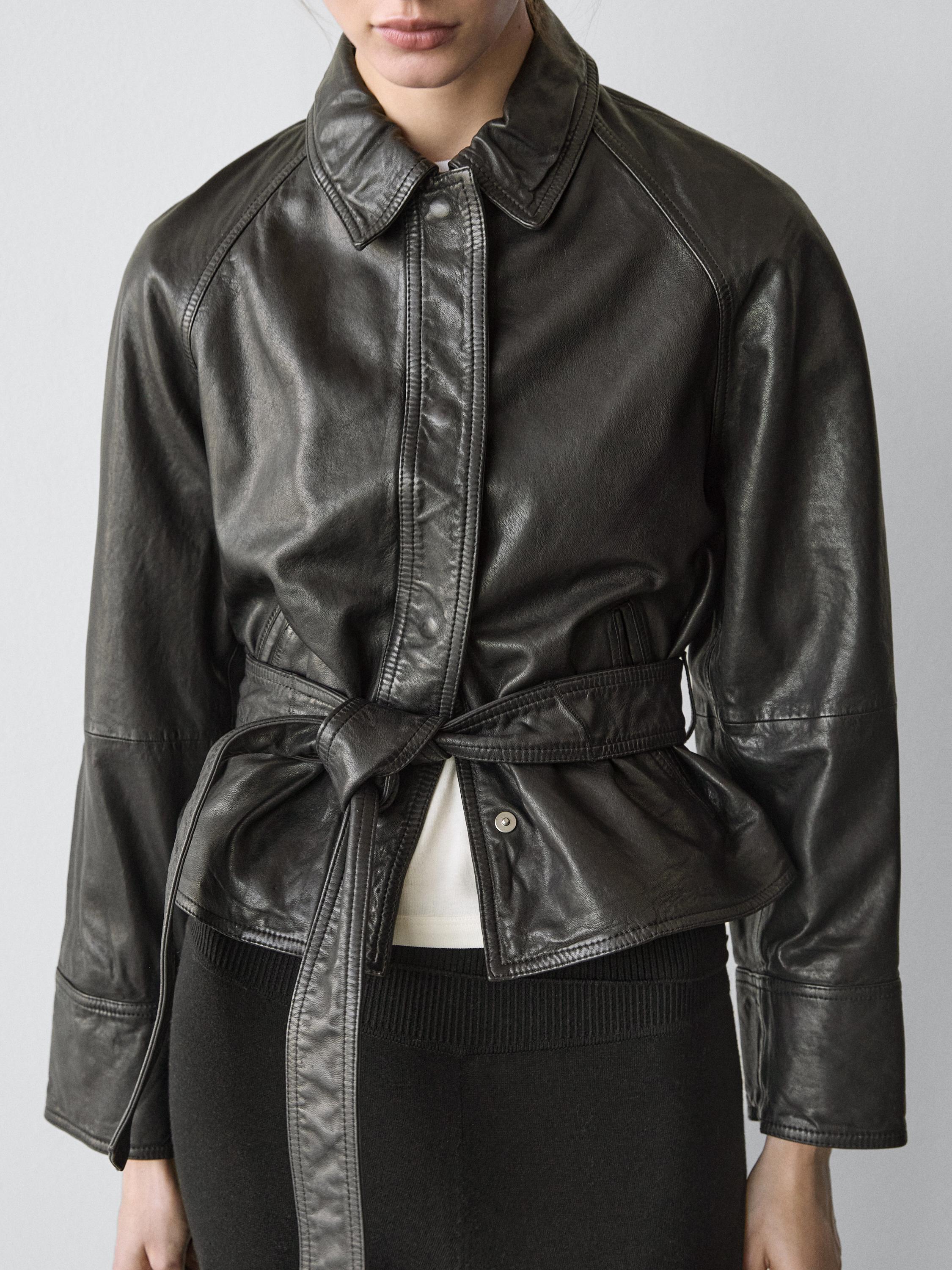 Chaqueta cinturón piel napa